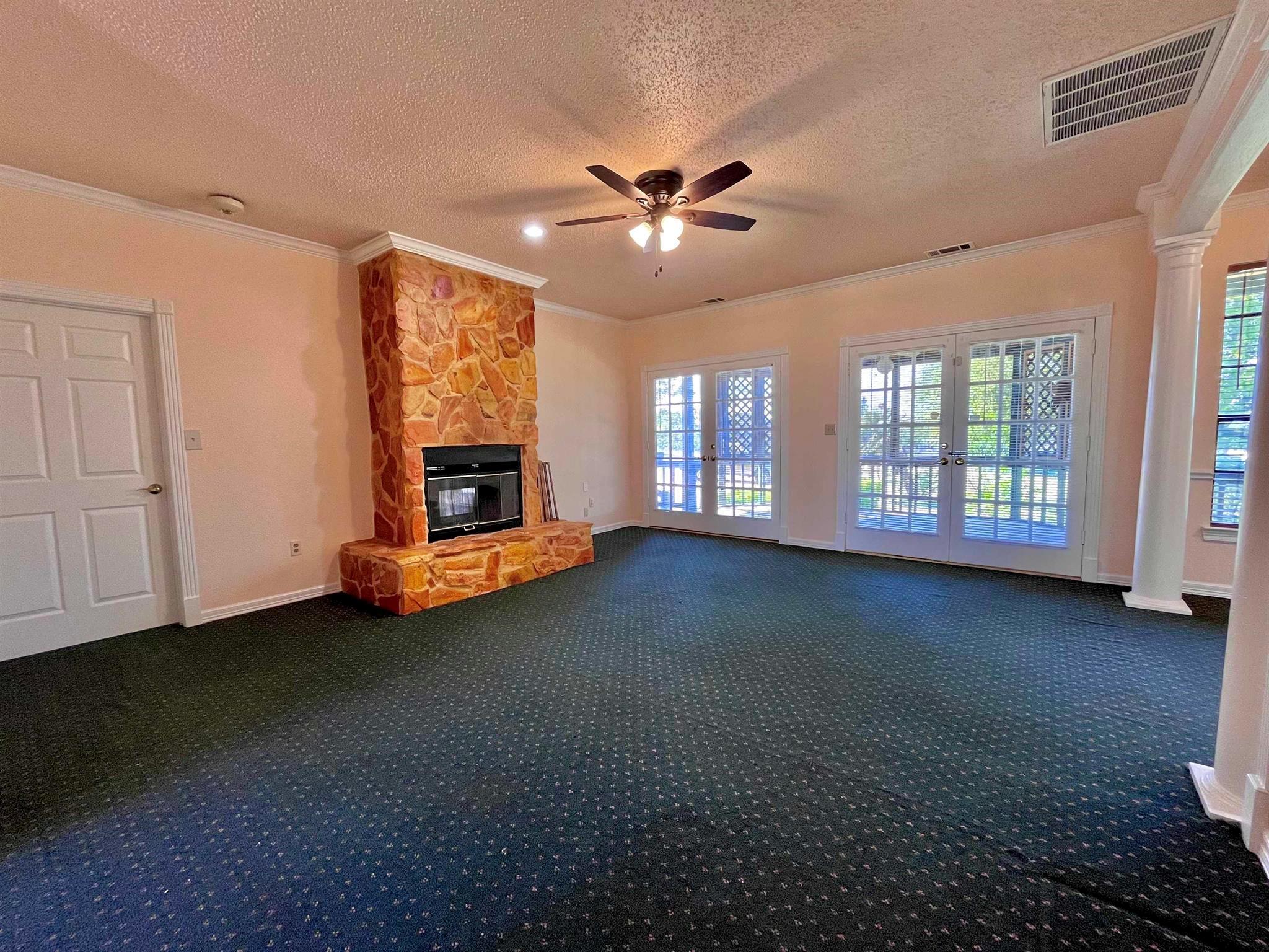 510 Eldorado St, Tow, TX 78672