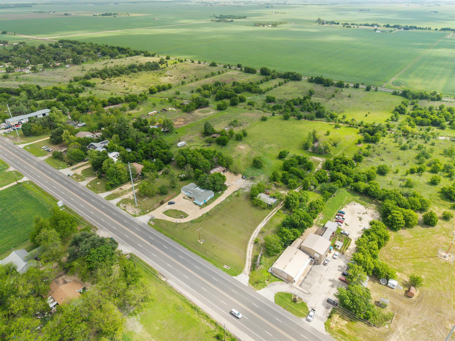 3101 S Hwy 95, Taylor, TX 76574