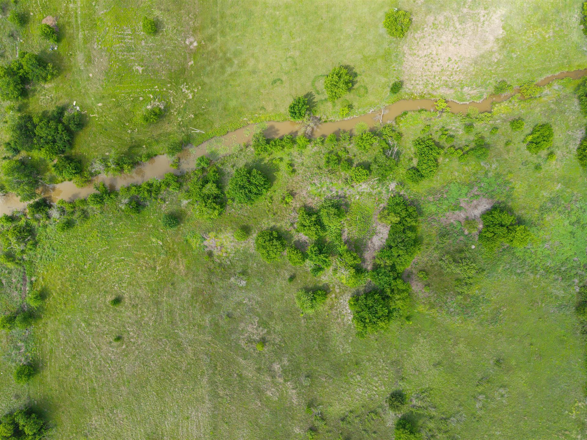 3101 S Hwy 95, Taylor, TX 76574