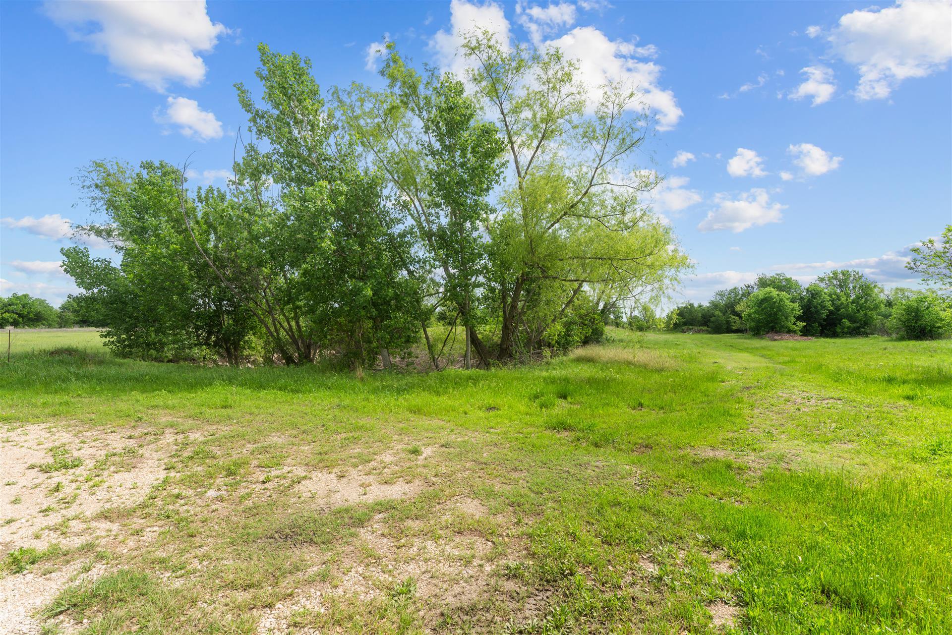 3101 S Hwy 95, Taylor, TX 76574