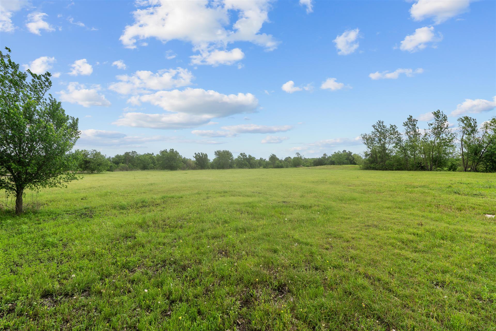 3101 S Hwy 95, Taylor, TX 76574