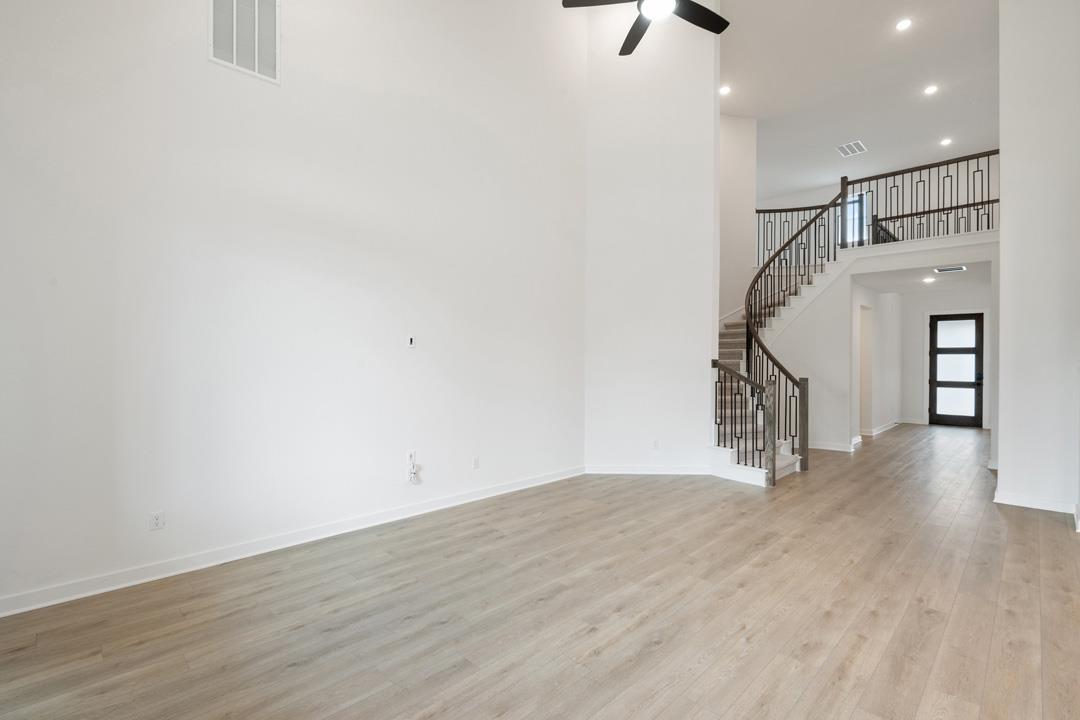 1110 Blue Moon Drive, Georgetown, TX 78628