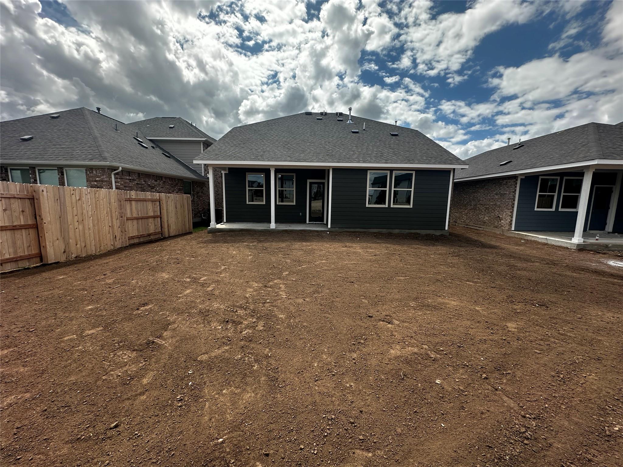 1053 Sienna Bear Rd, Georgetown, TX 78633