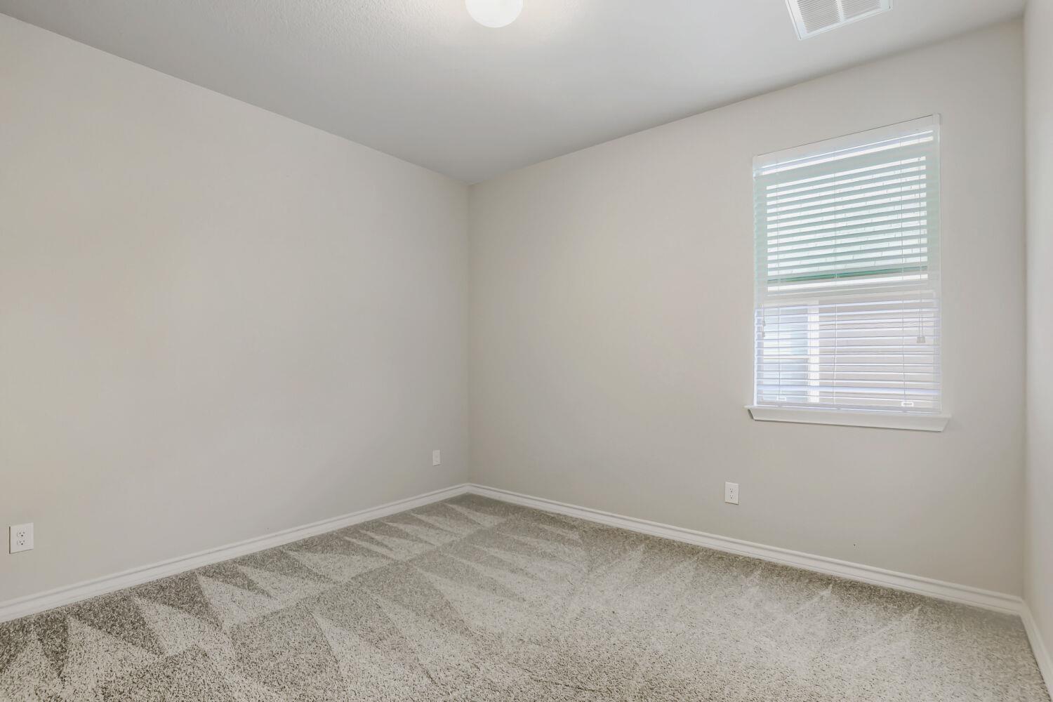 173 Flexus Ln, Liberty Hill, TX 78642