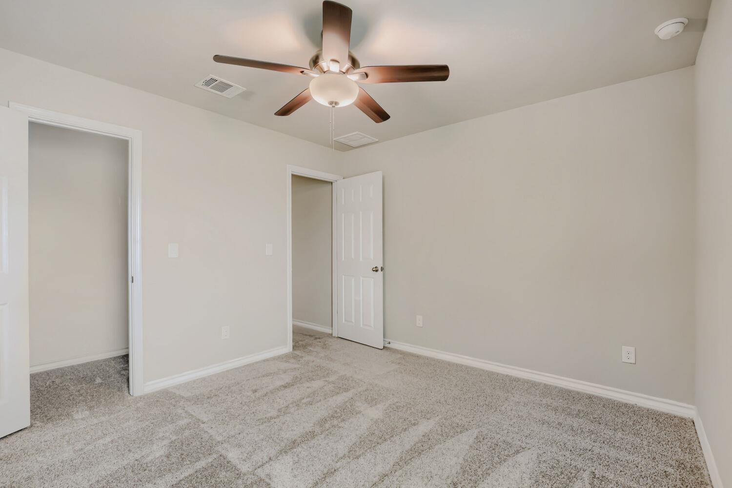 173 Flexus Ln, Liberty Hill, TX 78642