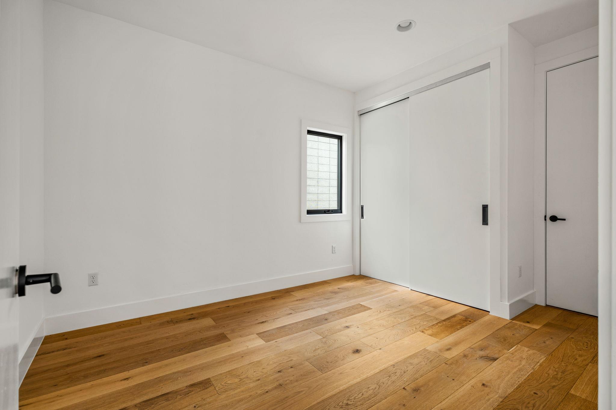 2014 E 2nd St, Austin, TX 78702