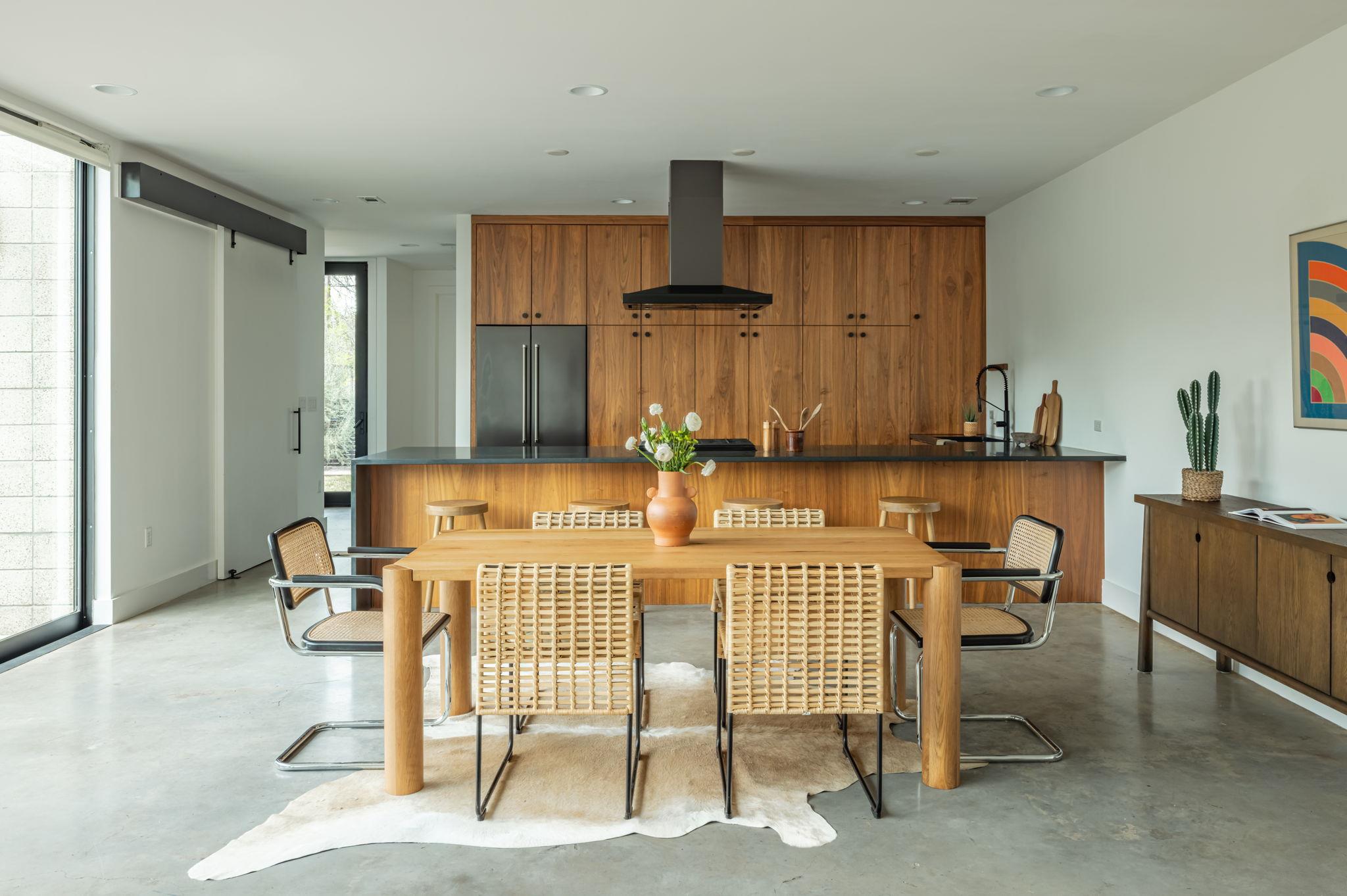 2014 E 2nd St, Austin, TX 78702