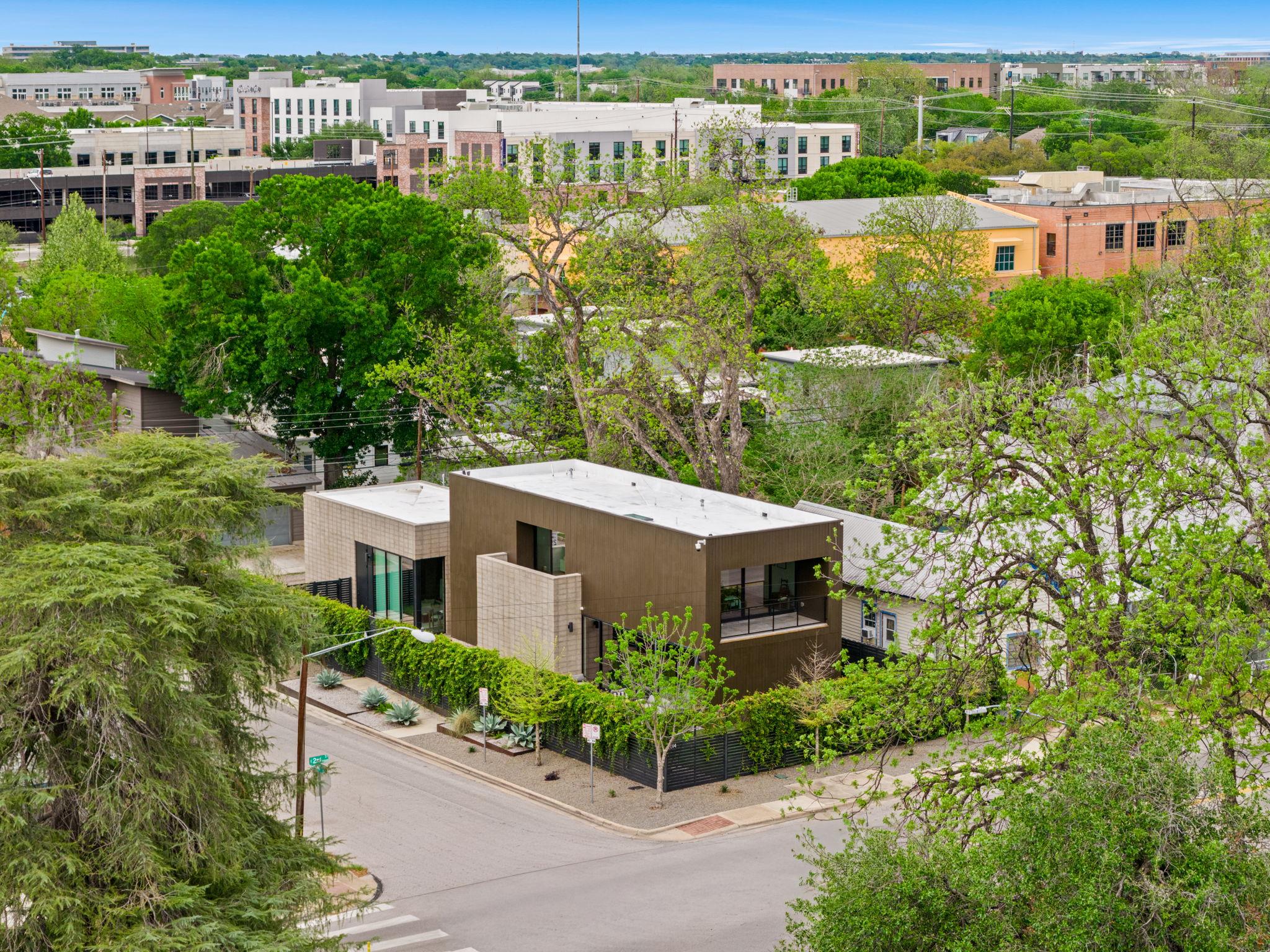 2014 E 2nd St, Austin, TX 78702