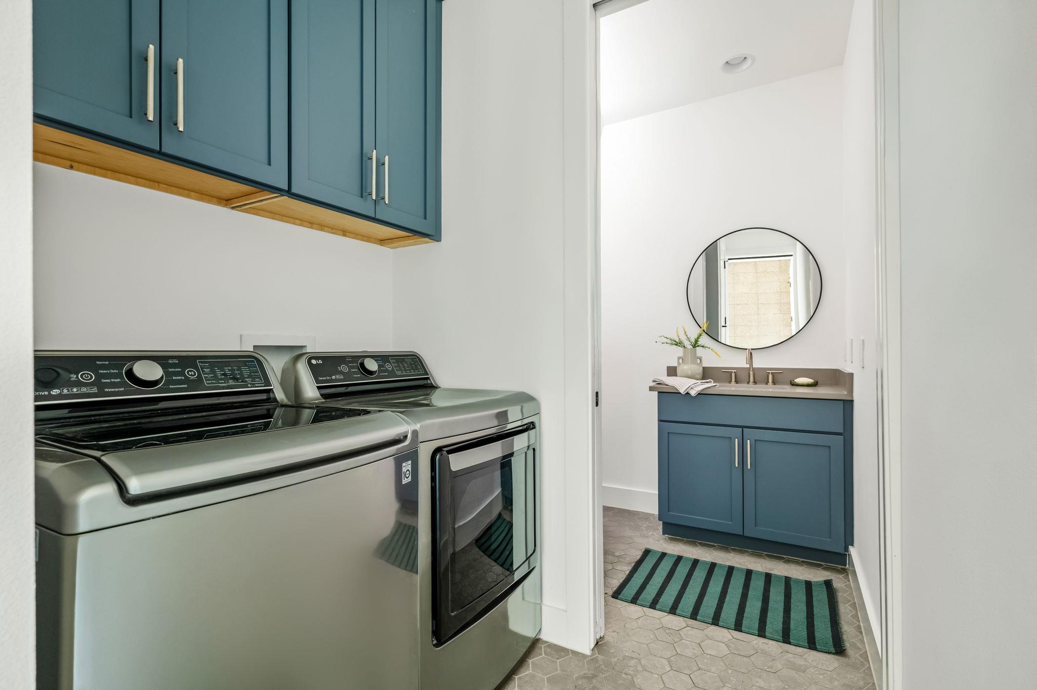 2014 E 2nd St, Austin, TX 78702