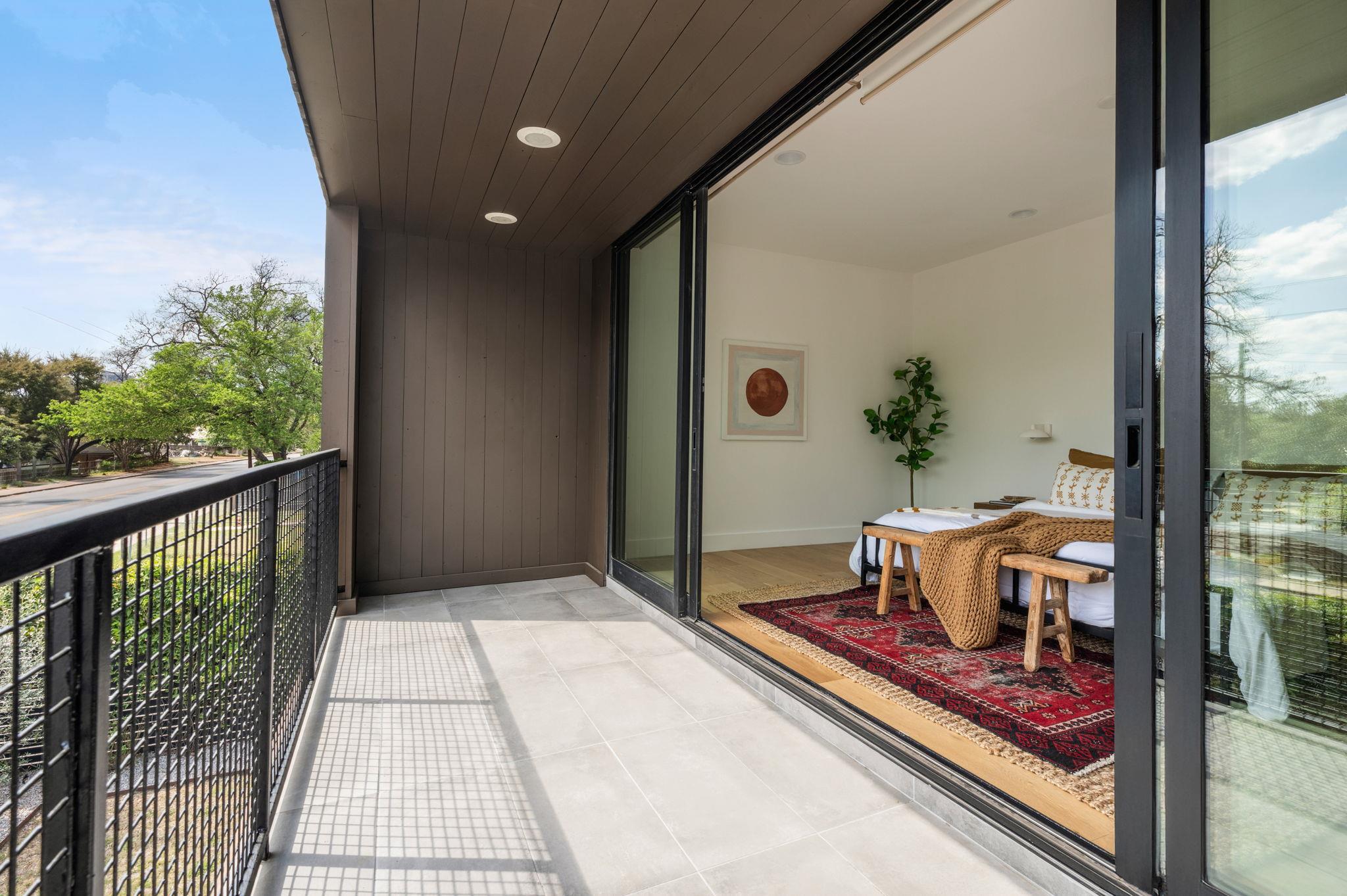 2014 E 2nd St, Austin, TX 78702