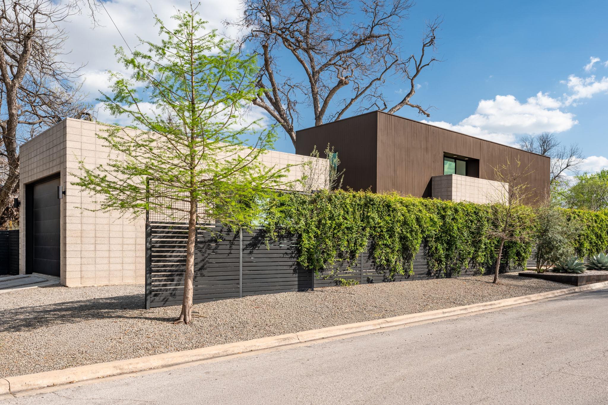 2014 E 2nd St, Austin, TX 78702