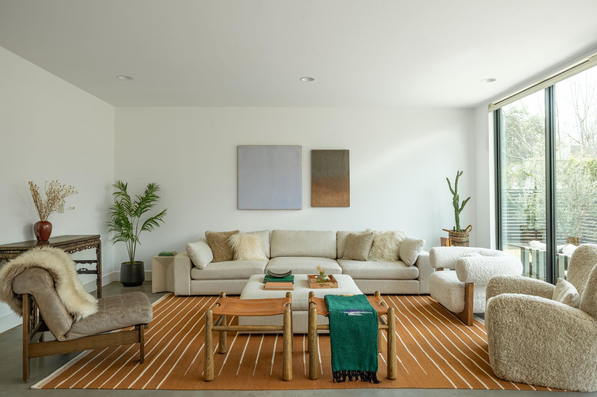 2014 E 2nd St, Austin, TX 78702