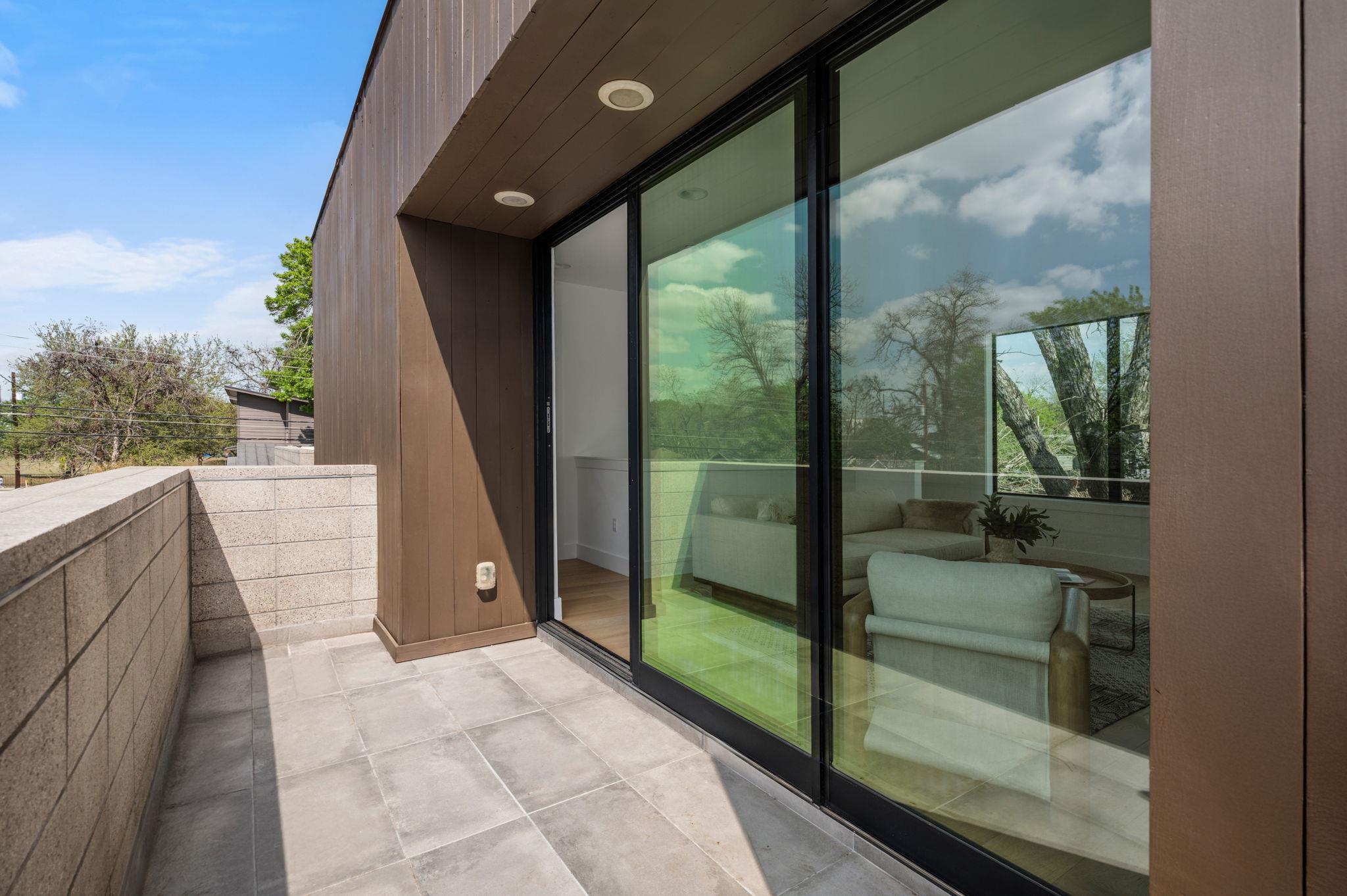 2014 E 2nd St, Austin, TX 78702