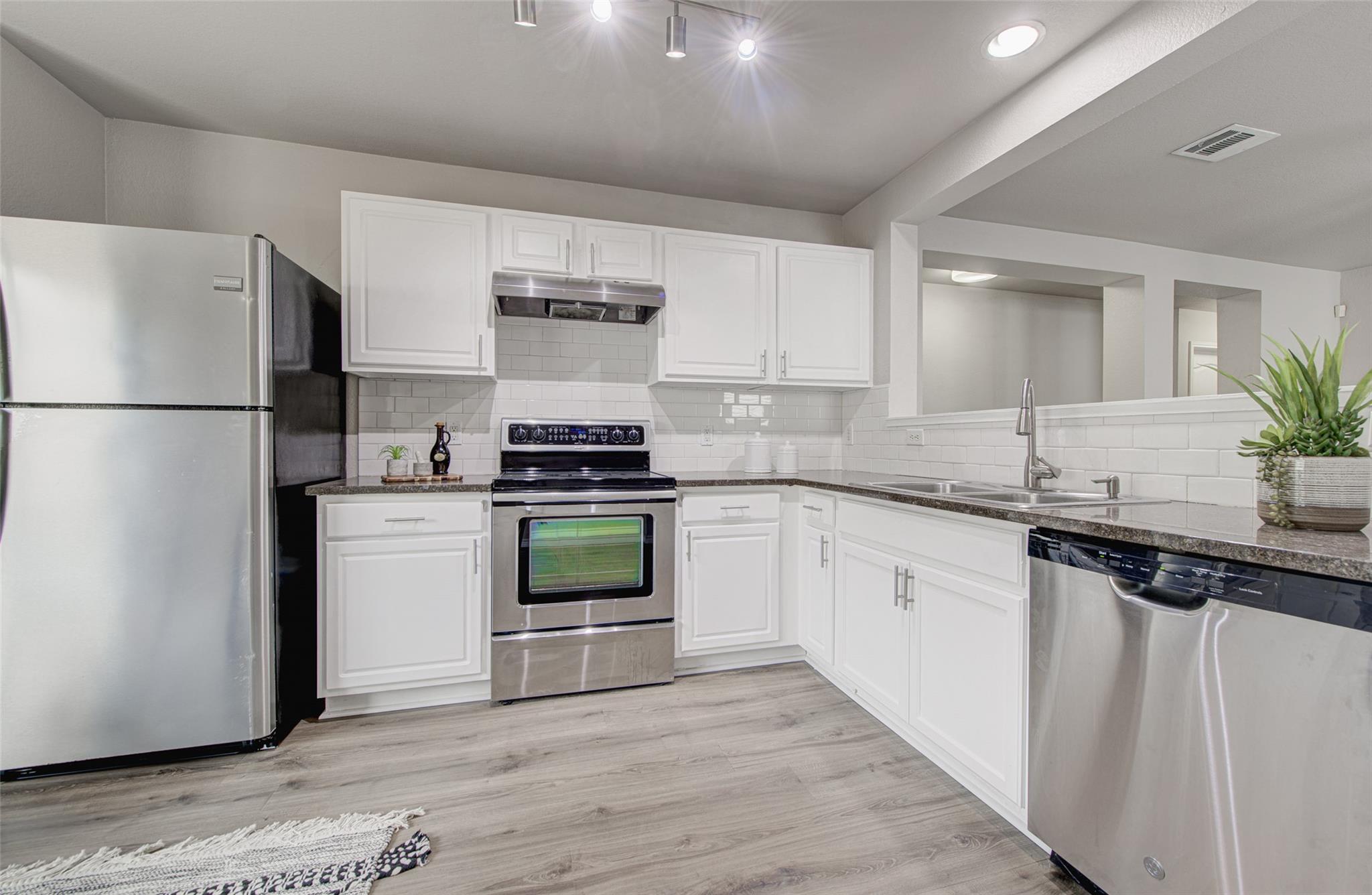 6709 Doyal Dr, Austin, TX 78747