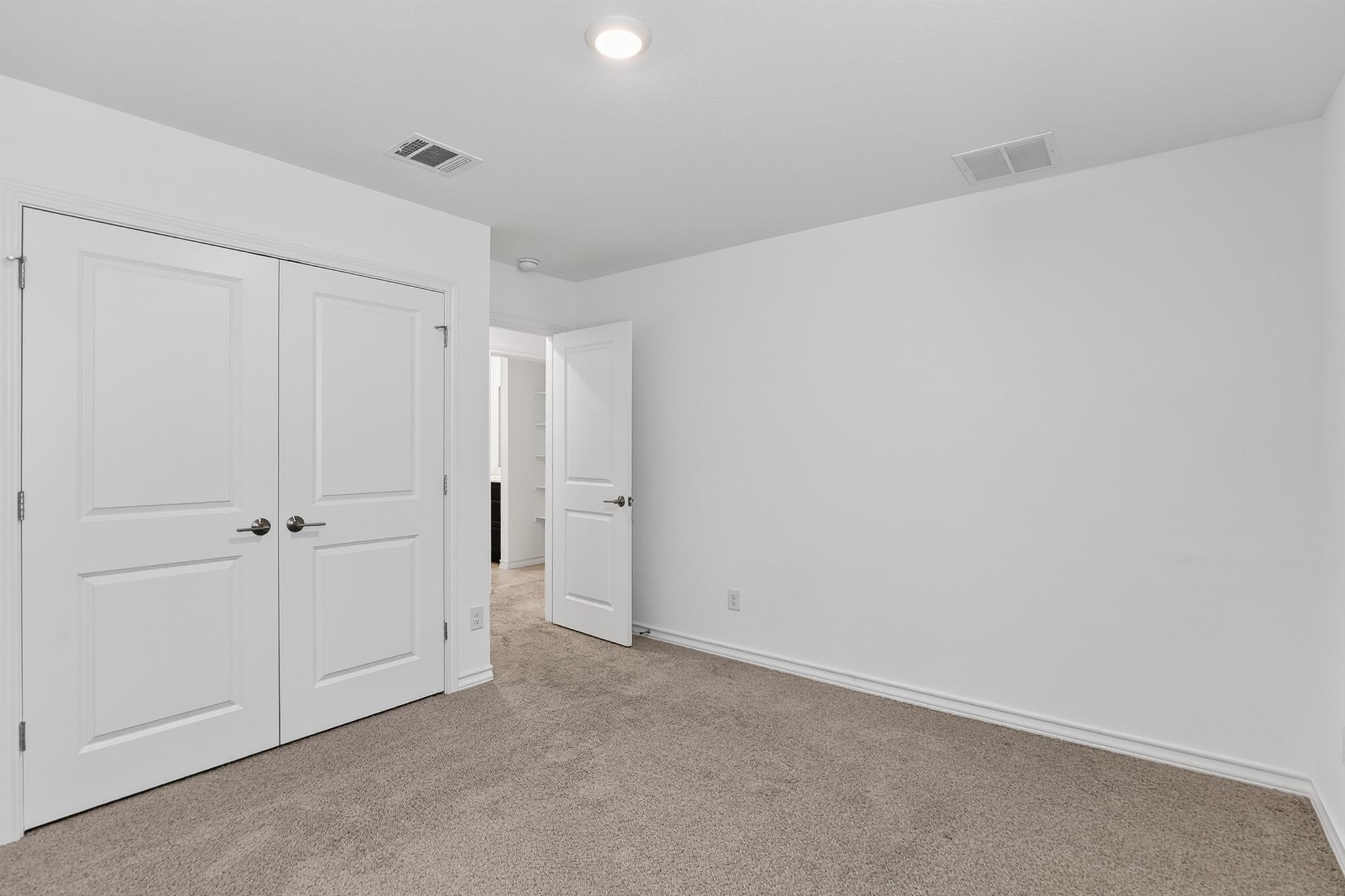 116 Gracie Way, Hutto, TX 78634