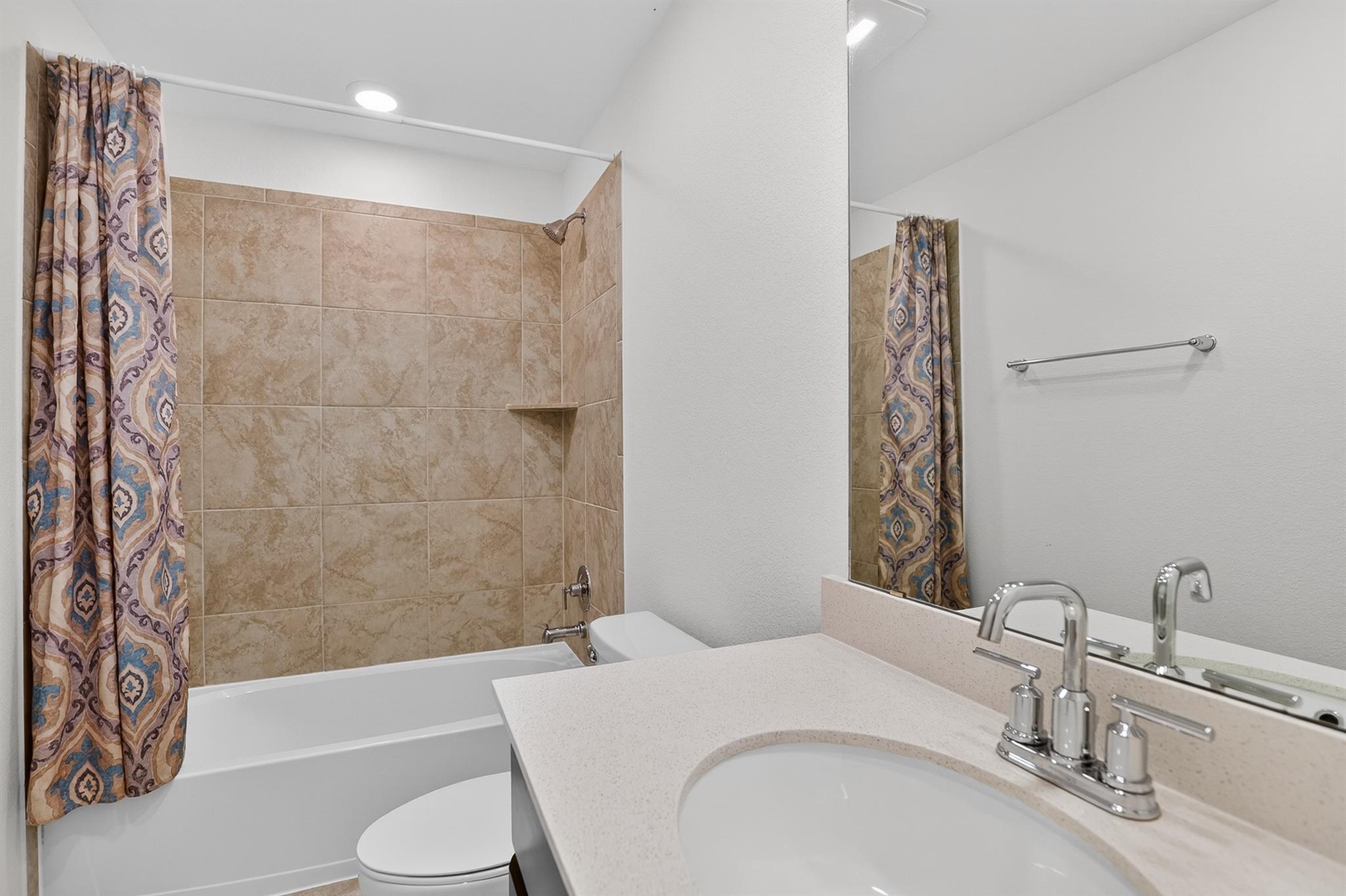 116 Gracie Way, Hutto, TX 78634