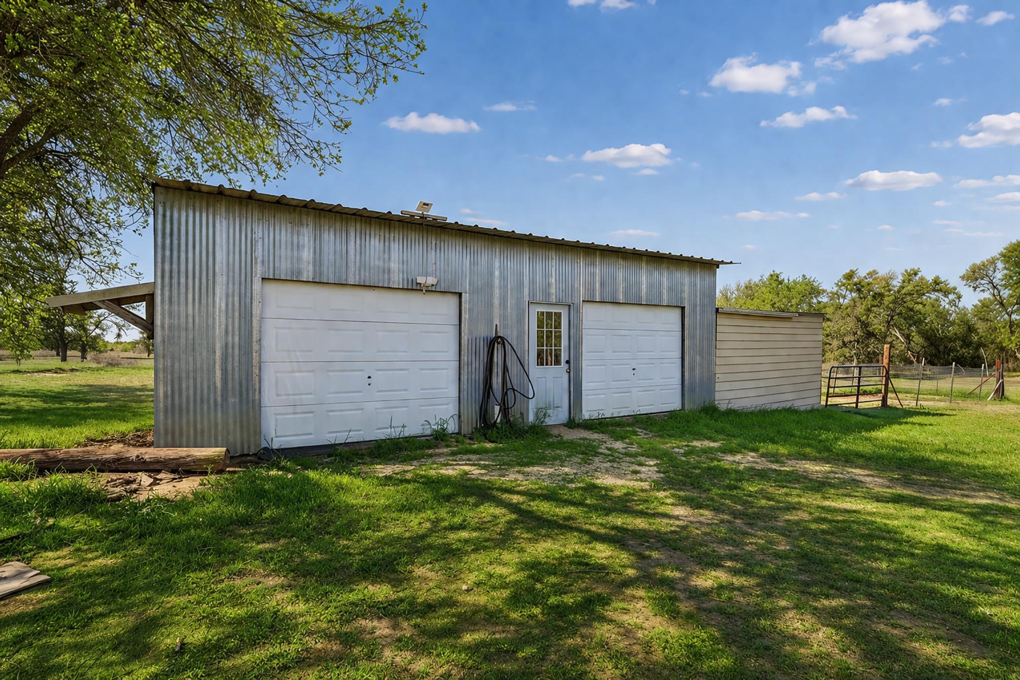 14985 Fm 86, Dale, TX 78616