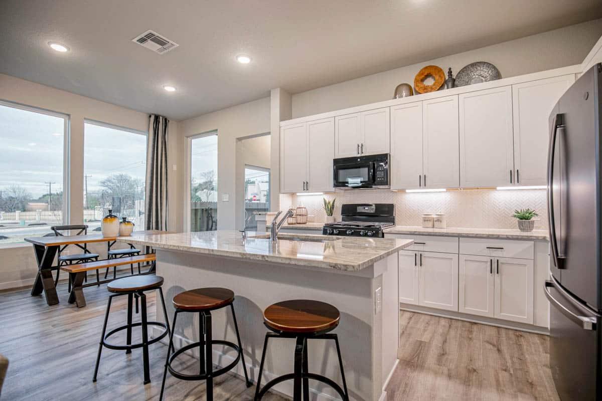 113 Flora Springs Cv, Liberty Hill, TX 78642