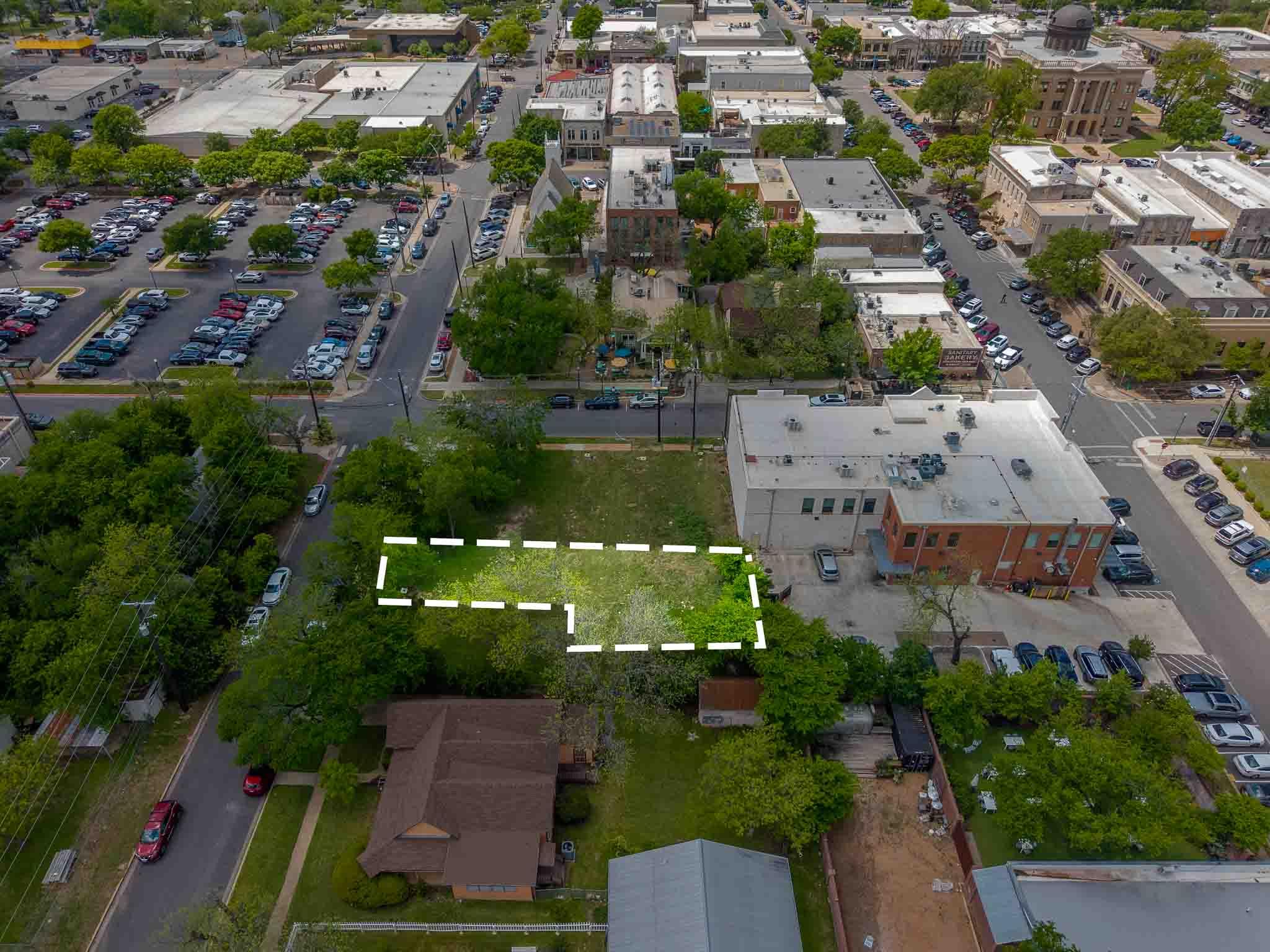 203 E 9th St, Georgetown, TX 78626