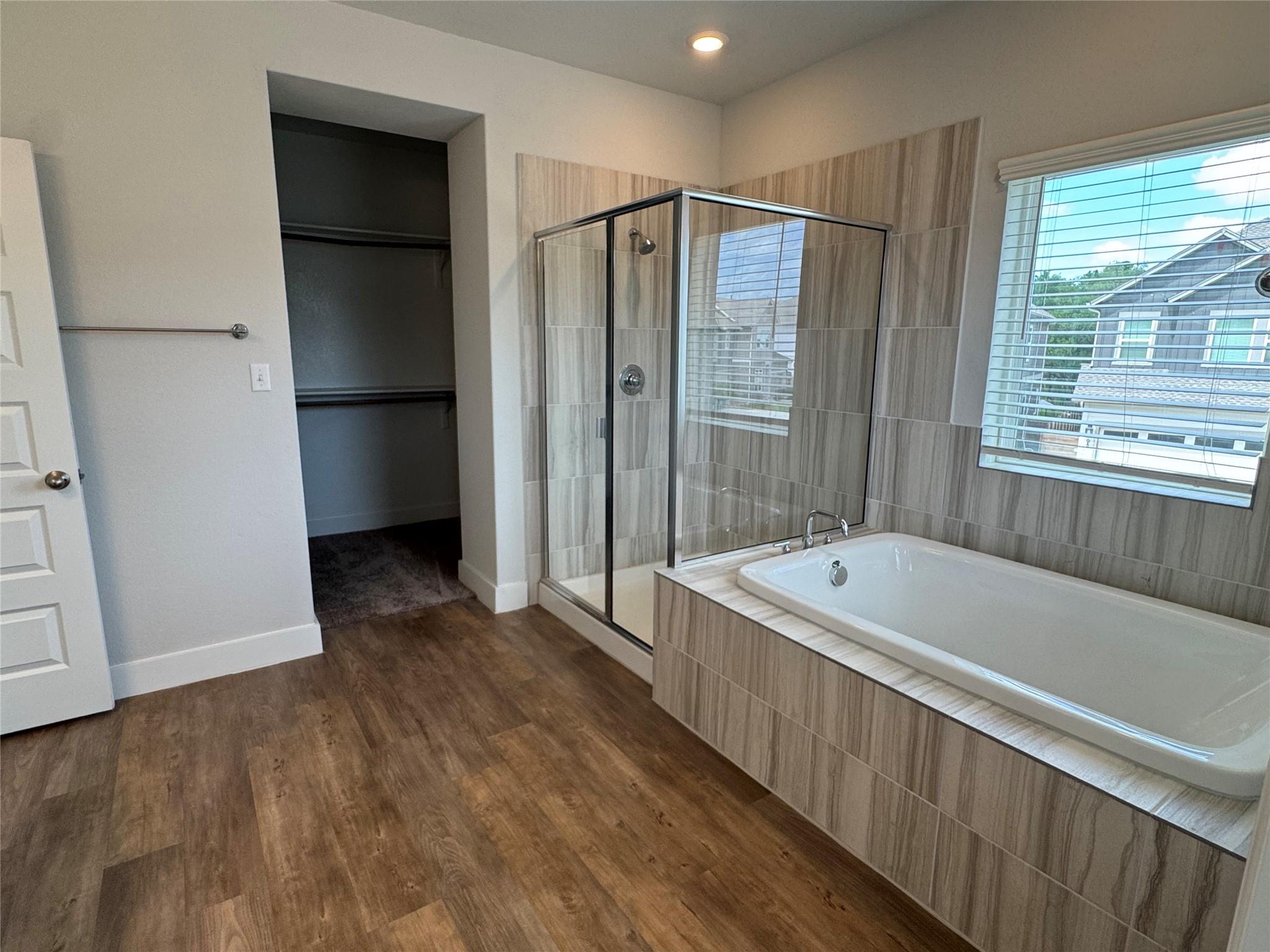 3000 Chisholm Trail Rd # 33, Round Rock, TX 78681