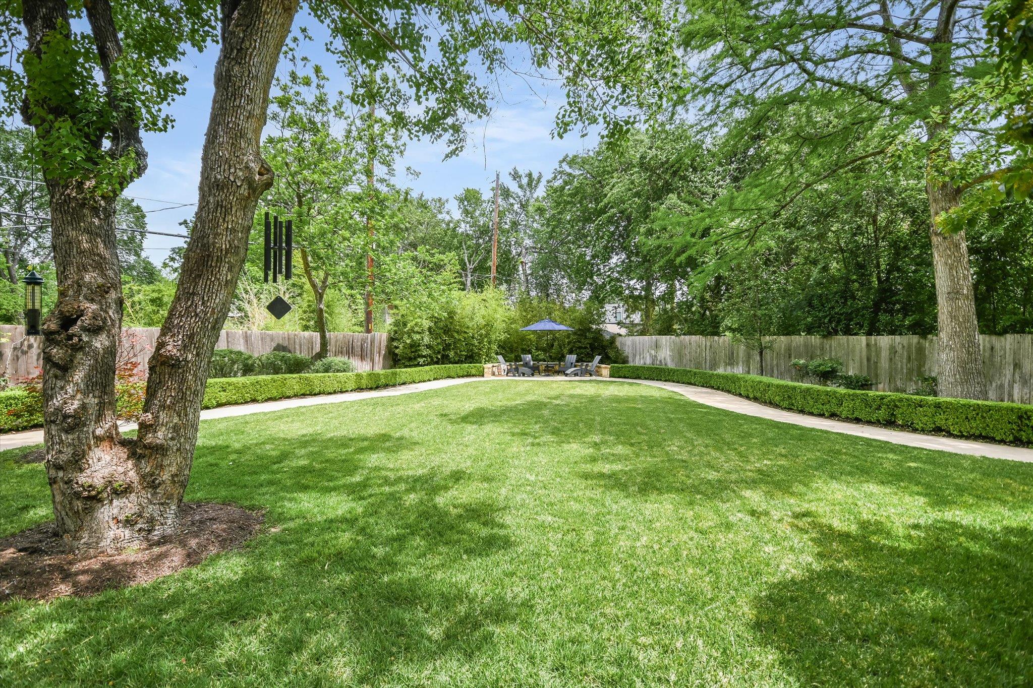 4901 Valley Oak Dr, Austin, TX 78731