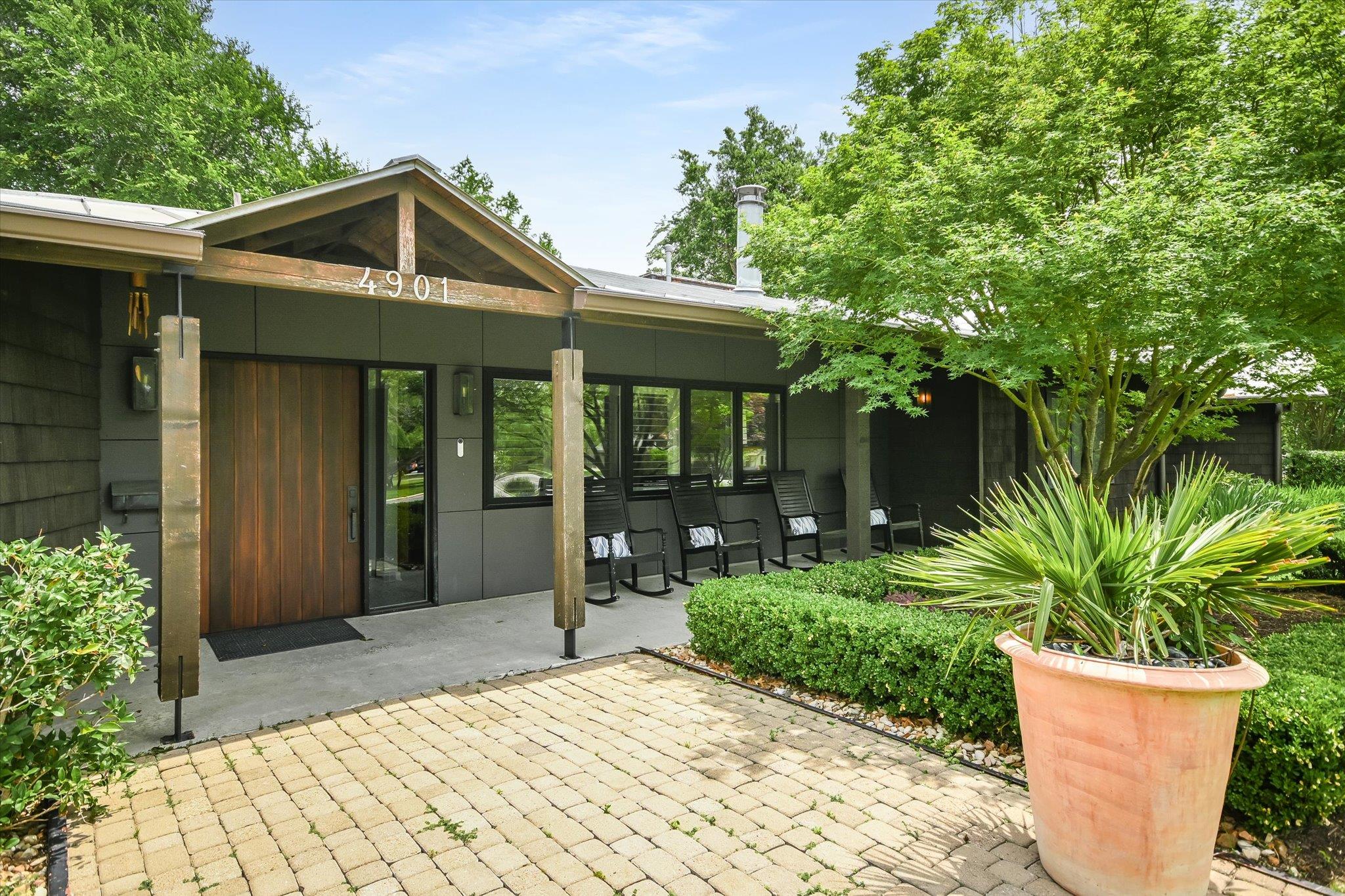 4901 Valley Oak Dr, Austin, TX 78731