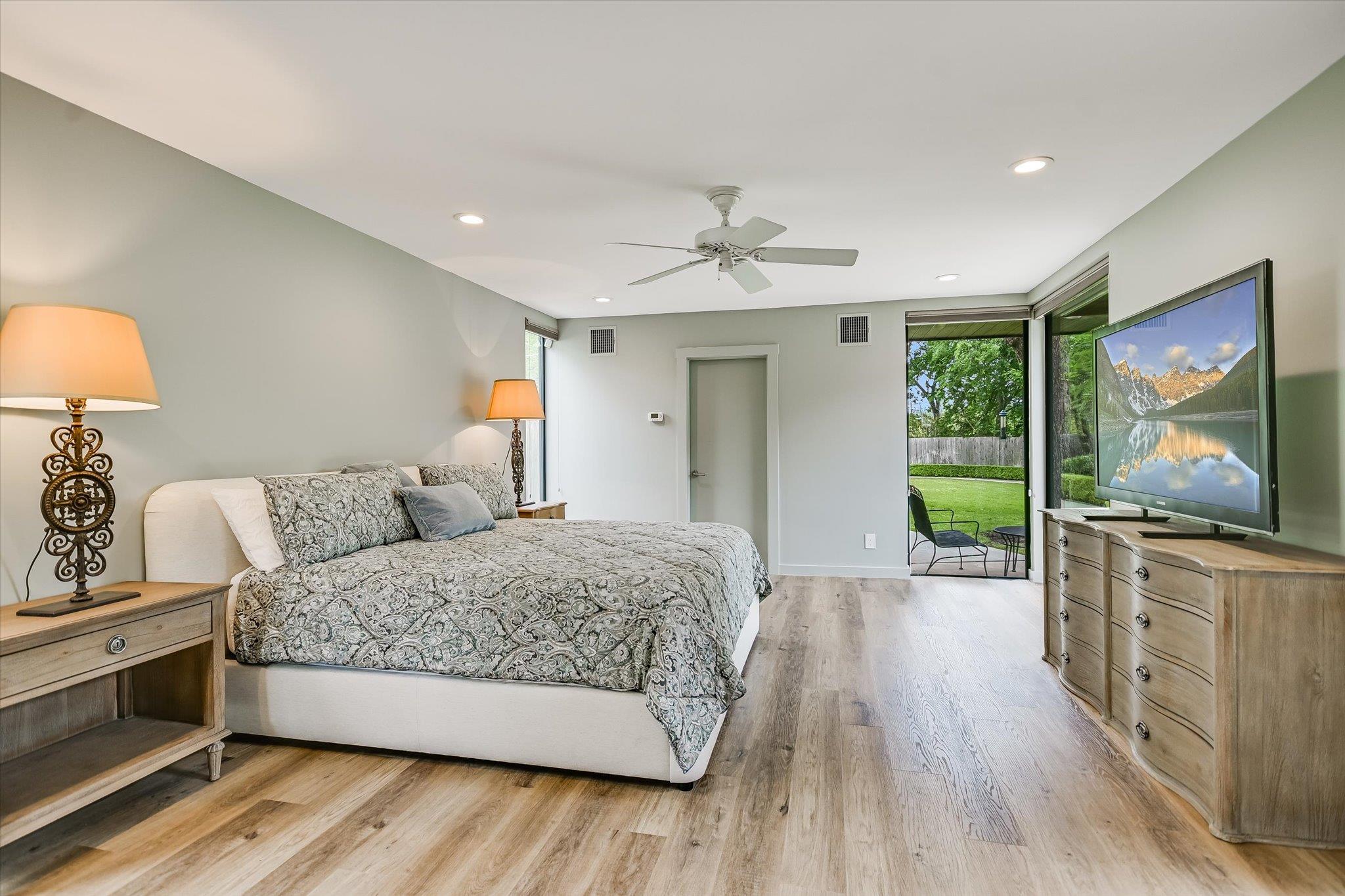 4901 Valley Oak Dr, Austin, TX 78731