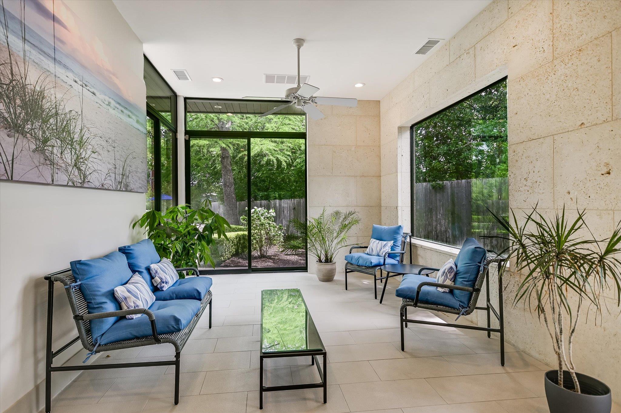 4901 Valley Oak Dr, Austin, TX 78731