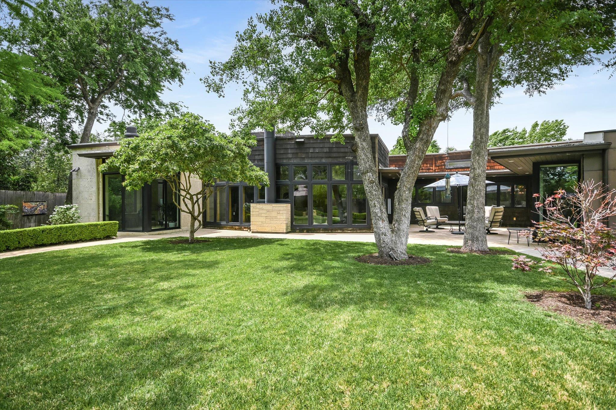4901 Valley Oak Dr, Austin, TX 78731
