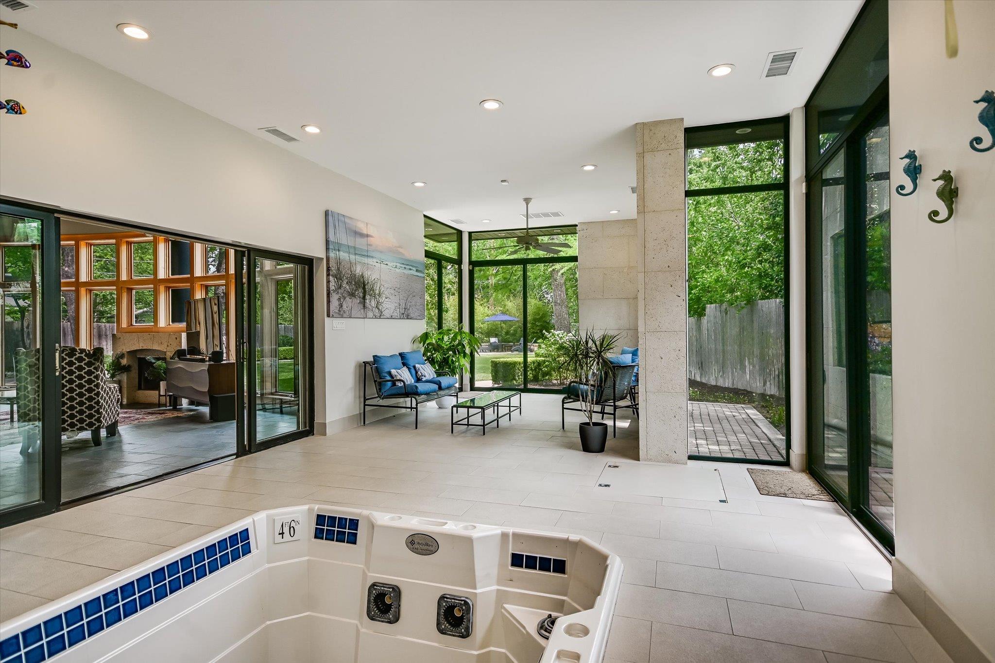 4901 Valley Oak Dr, Austin, TX 78731