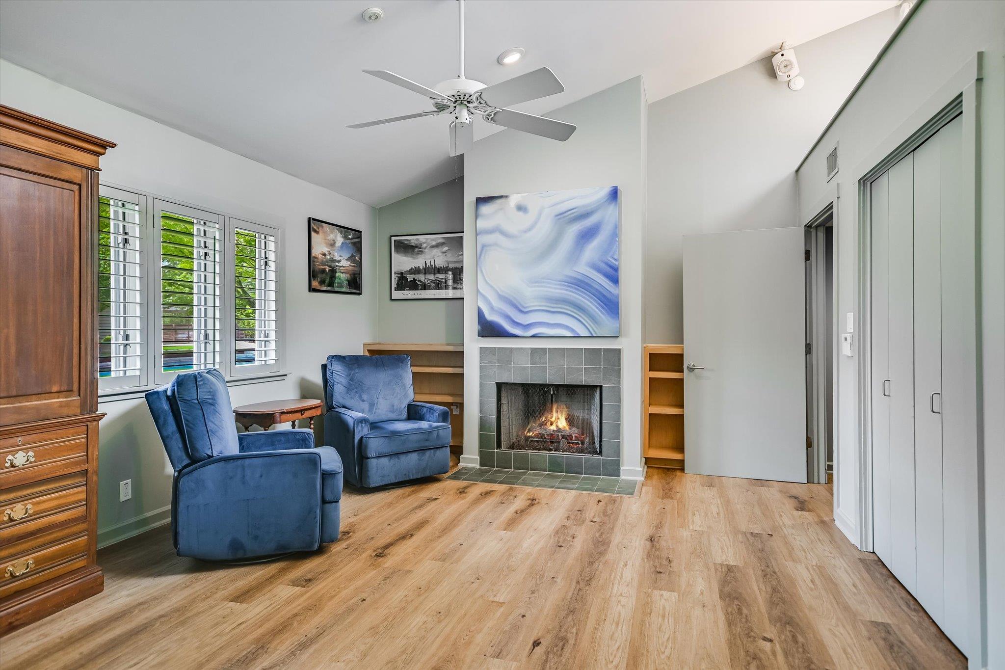 4901 Valley Oak Dr, Austin, TX 78731