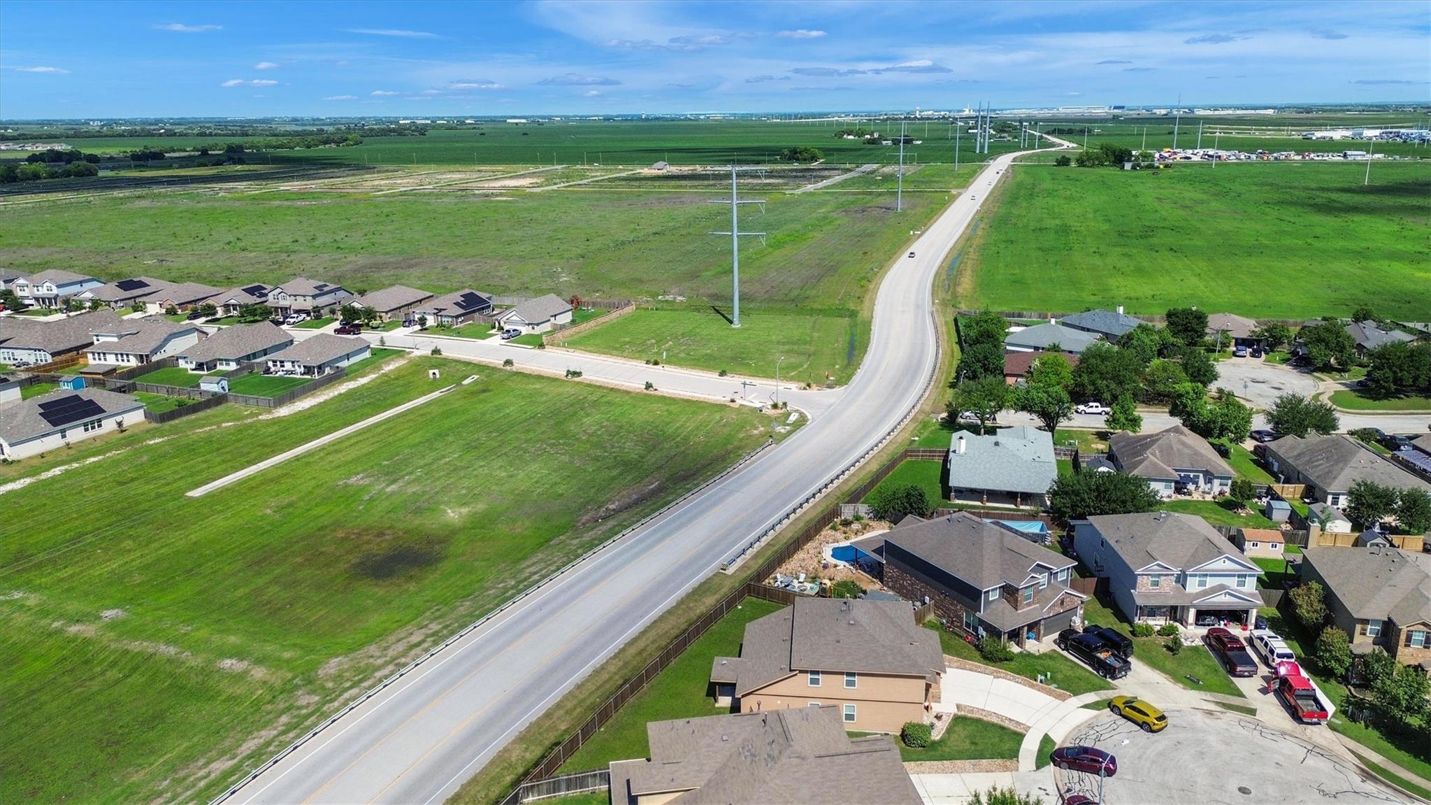 1212 Tricia Cv, Hutto, TX 78634