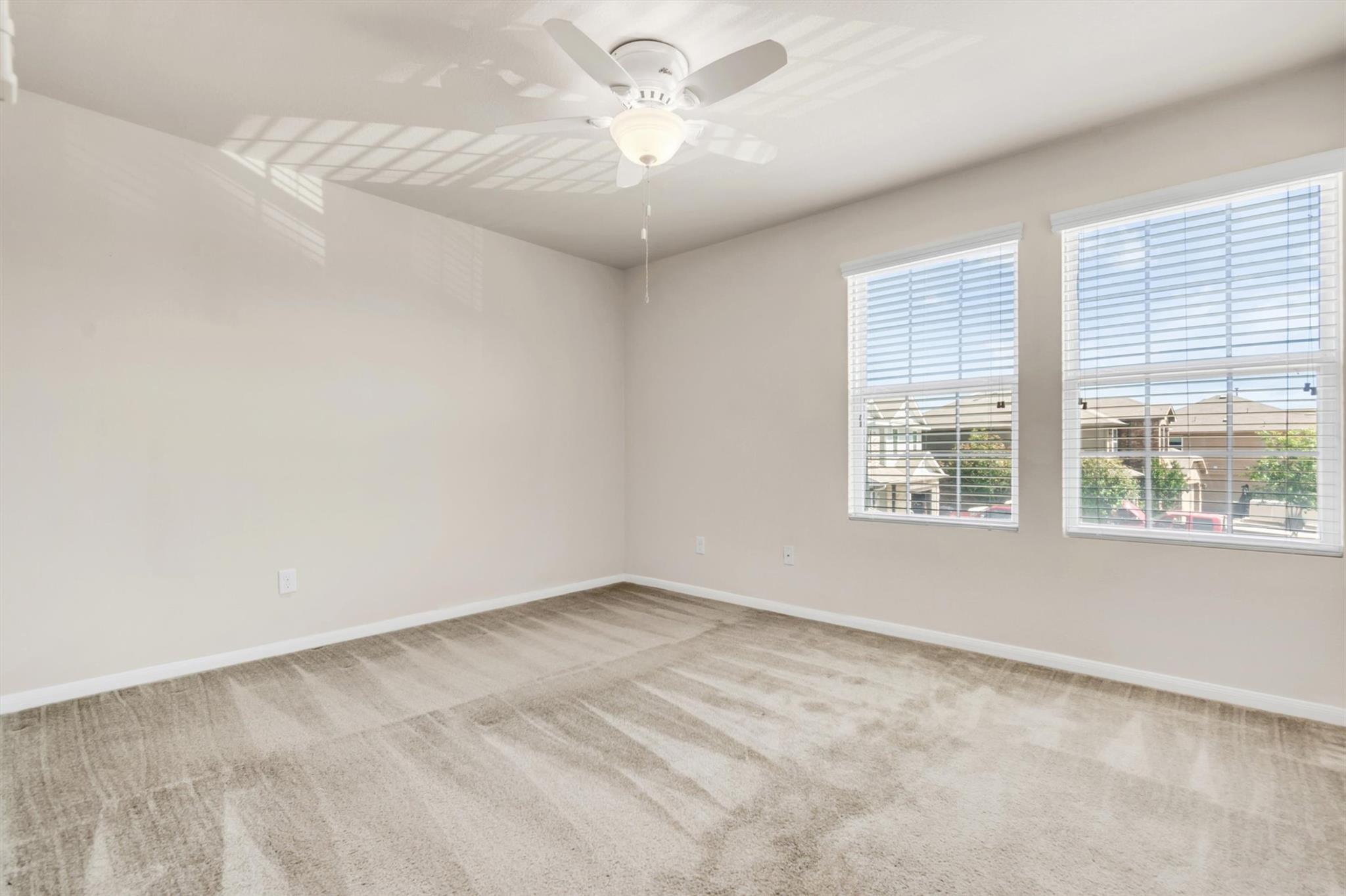 1212 Tricia Cv, Hutto, TX 78634