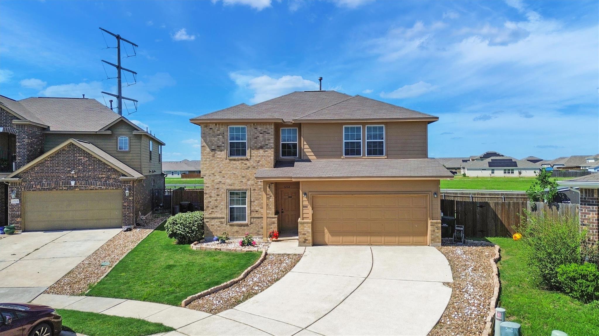 1212 Tricia Cv, Hutto, TX 78634