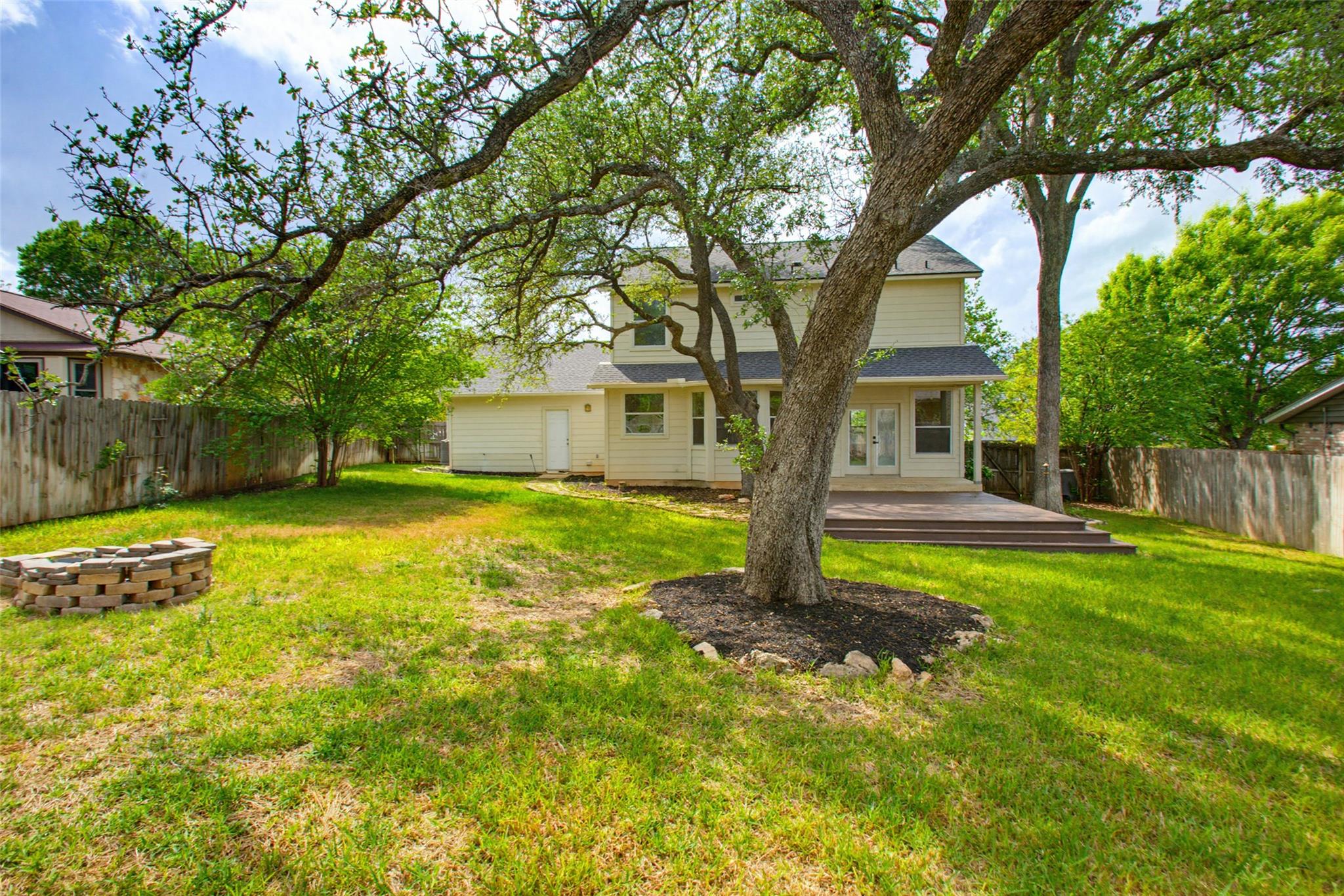 302 Deepwood Dr, Georgetown, TX 78628