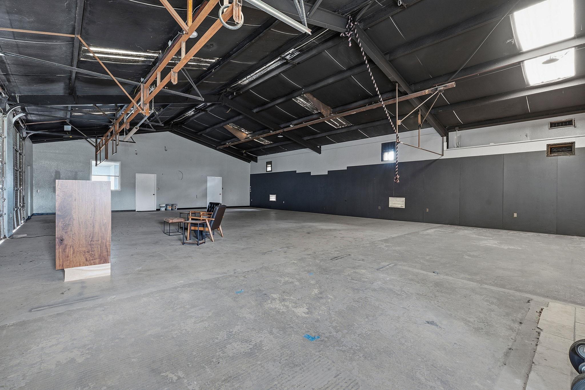 9219 Highway 290 W, Austin, TX 78736