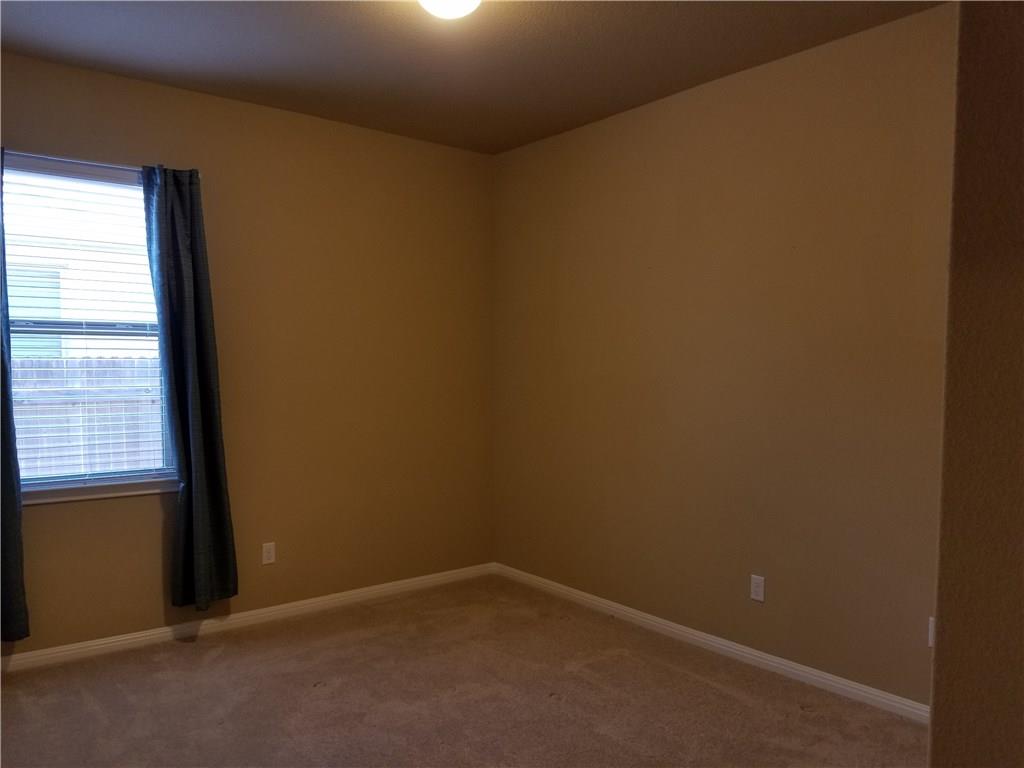 743 Easton Dr, San Marcos, TX 78666