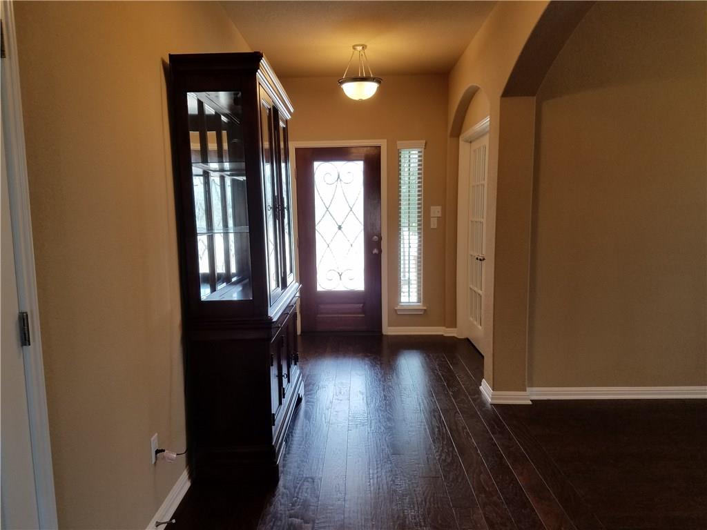 743 Easton Dr, San Marcos, TX 78666