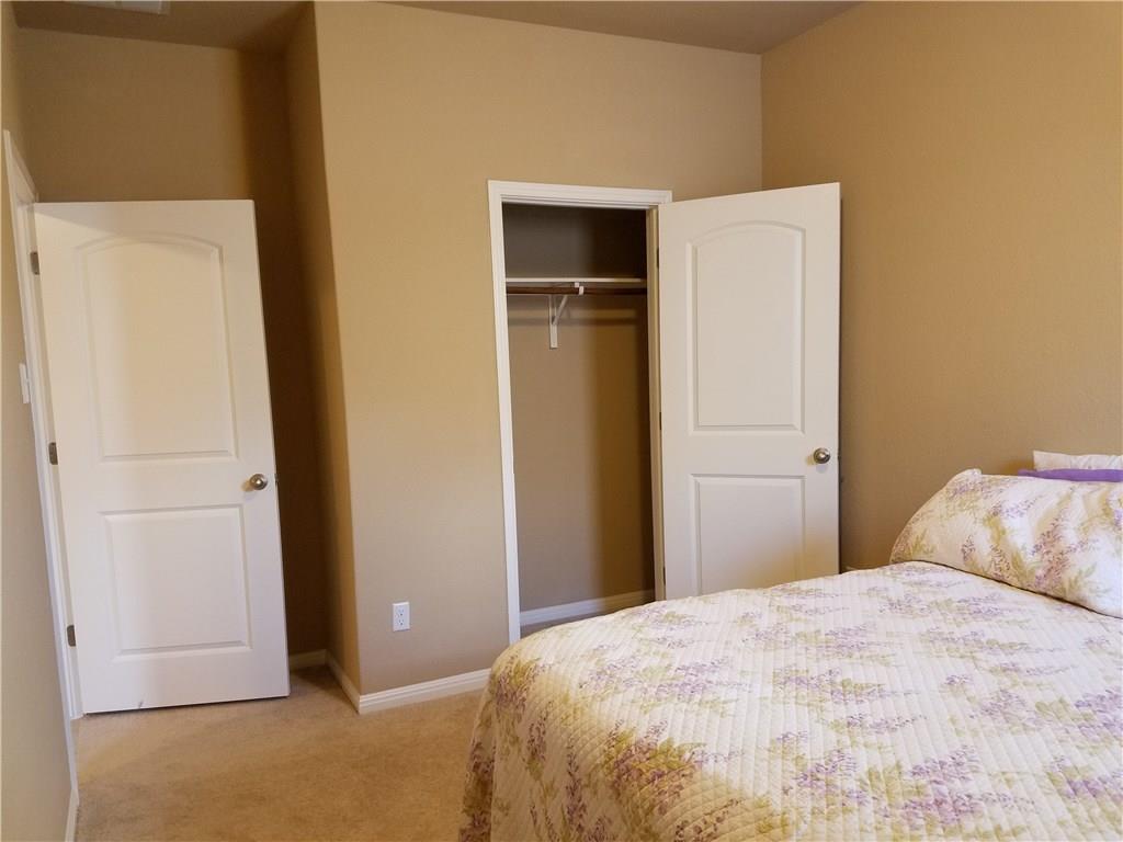 743 Easton Dr, San Marcos, TX 78666