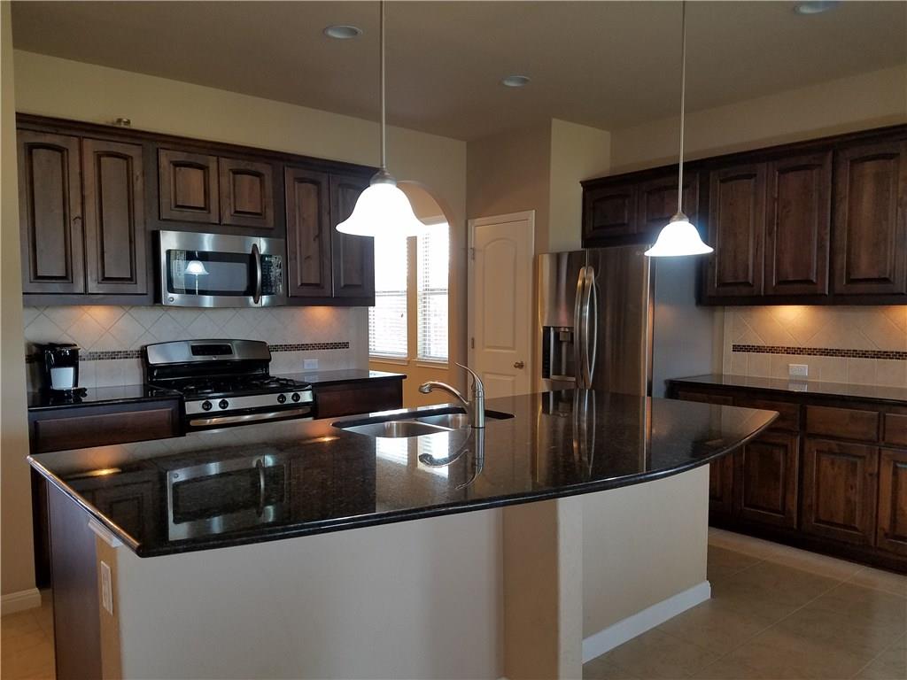 743 Easton Dr, San Marcos, TX 78666