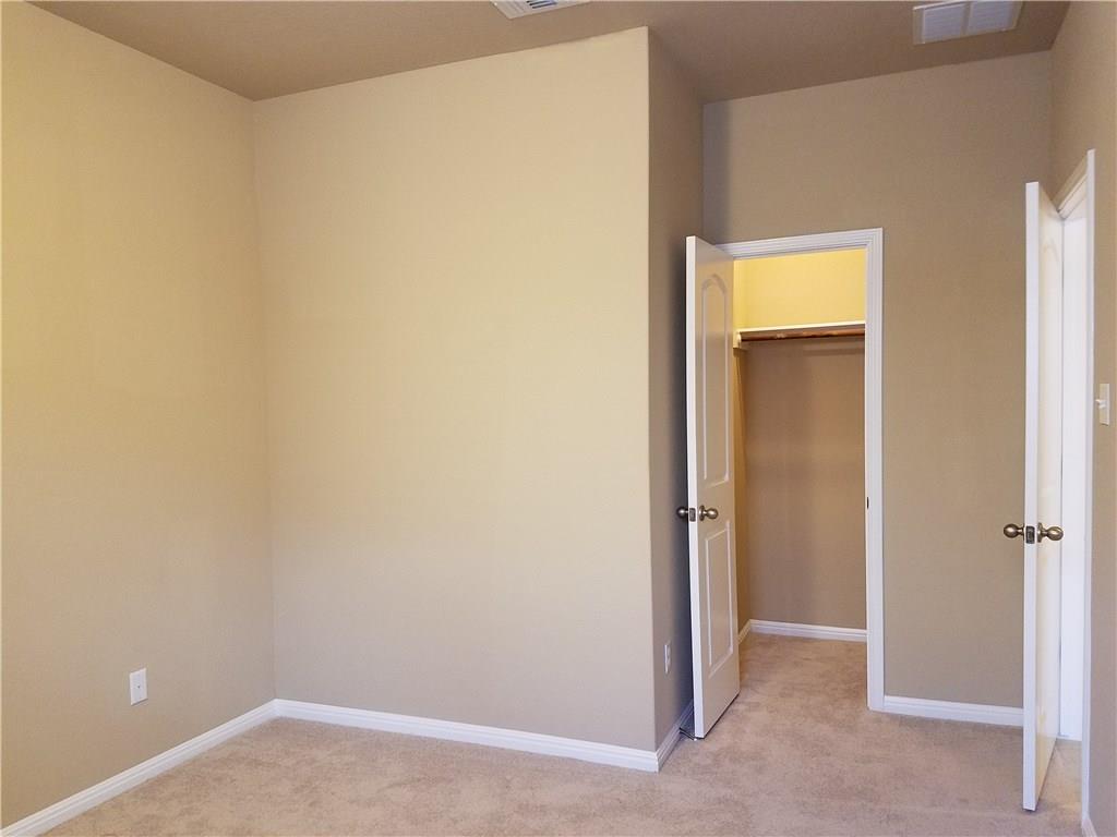 743 Easton Dr, San Marcos, TX 78666