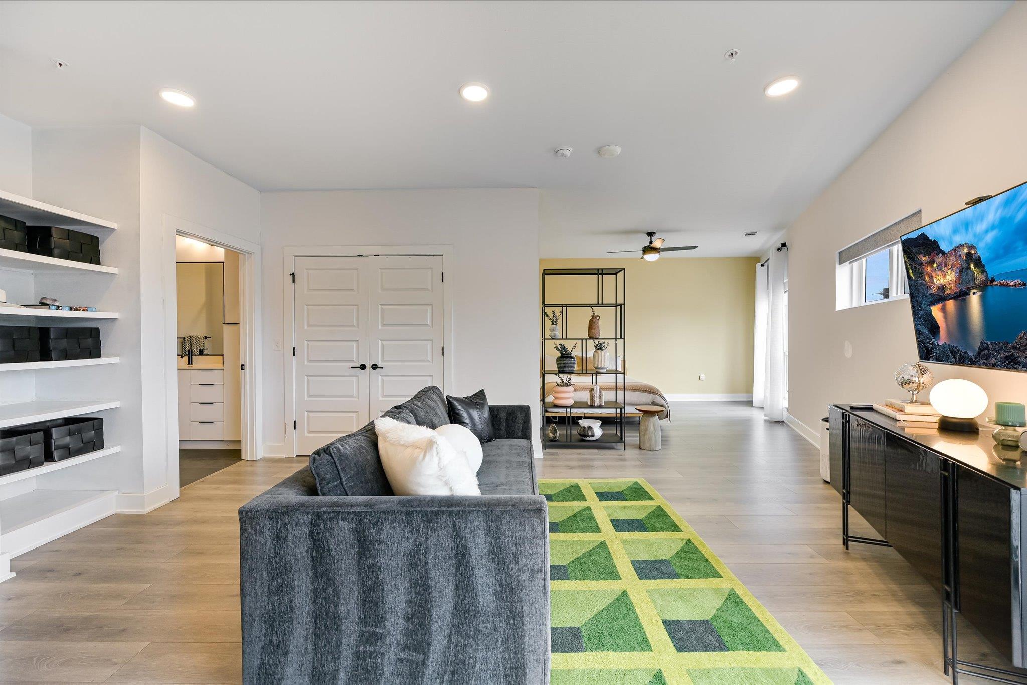 2220 Webberville Rd # 308, Austin, TX 78702