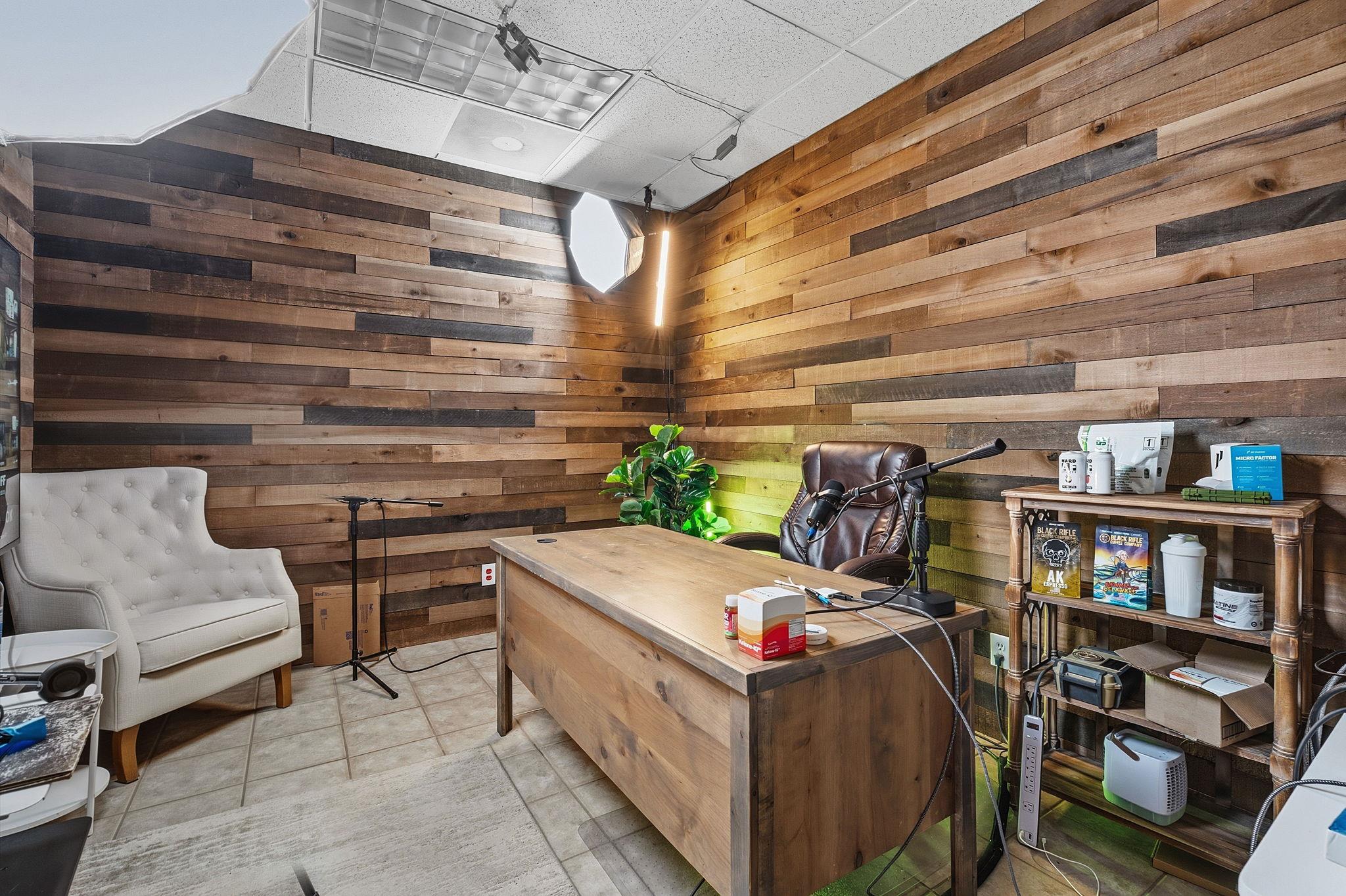 9221 Highway 290 W, Austin, TX 78736