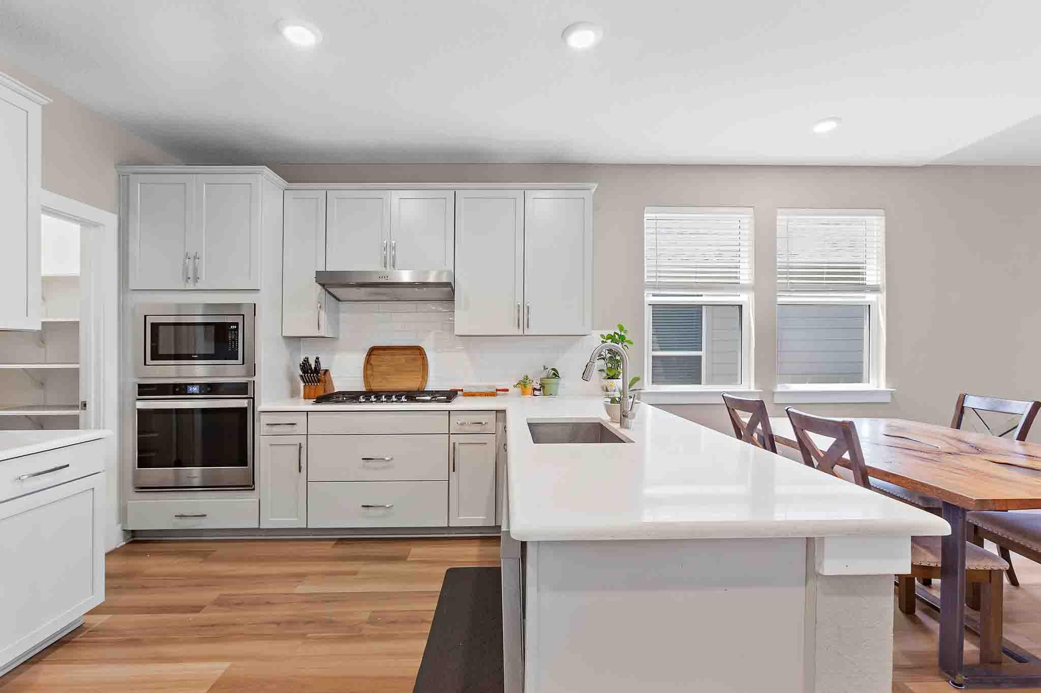 436 Sawtooth Mountain Way, Dripping Springs, TX 78620