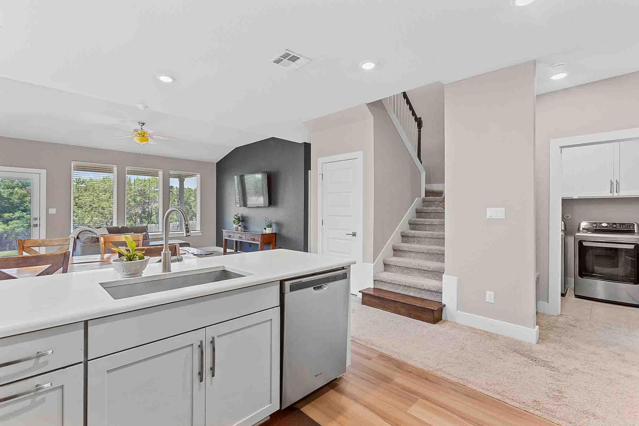 436 Sawtooth Mountain Way, Dripping Springs, TX 78620