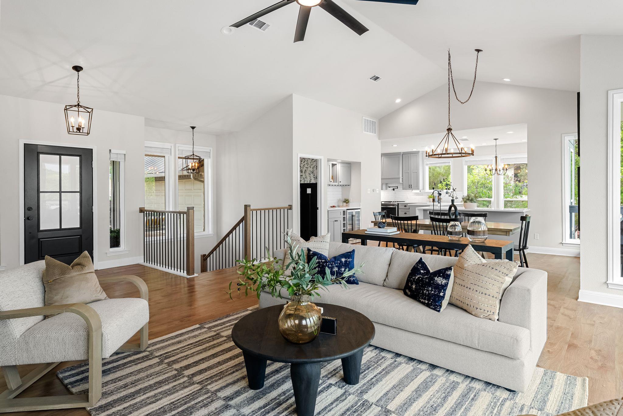 123 Top O The Lake Dr, Lakeway, TX 78734