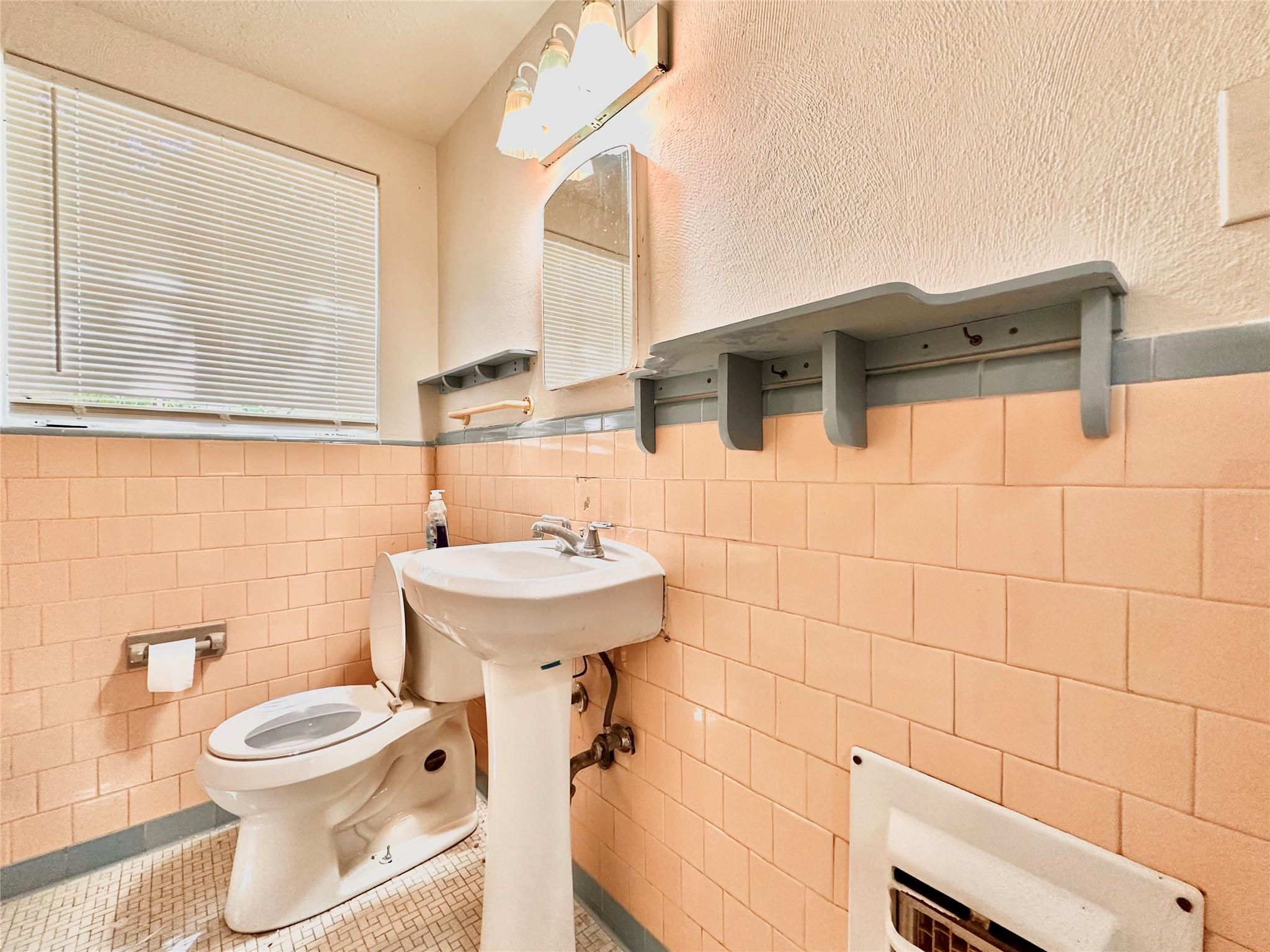 1408 Kirkwood Rd # A, Austin, TX 78722