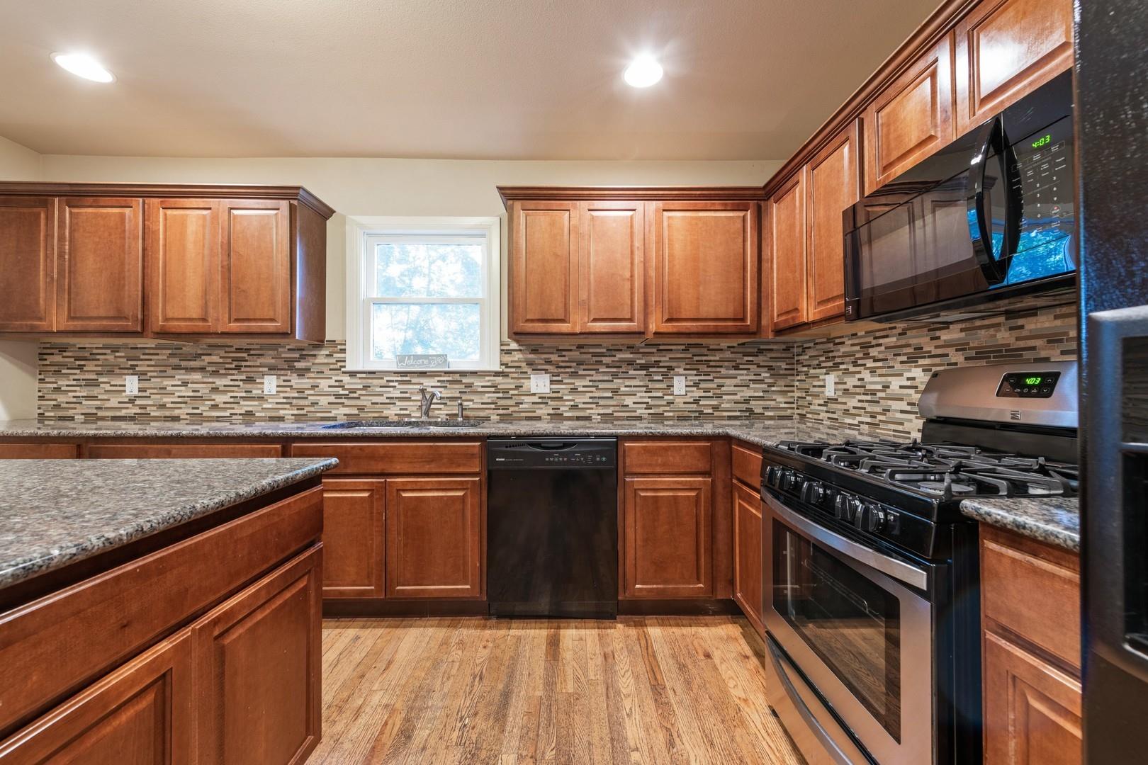 921 E 37 St # A&B, Austin, TX 78705