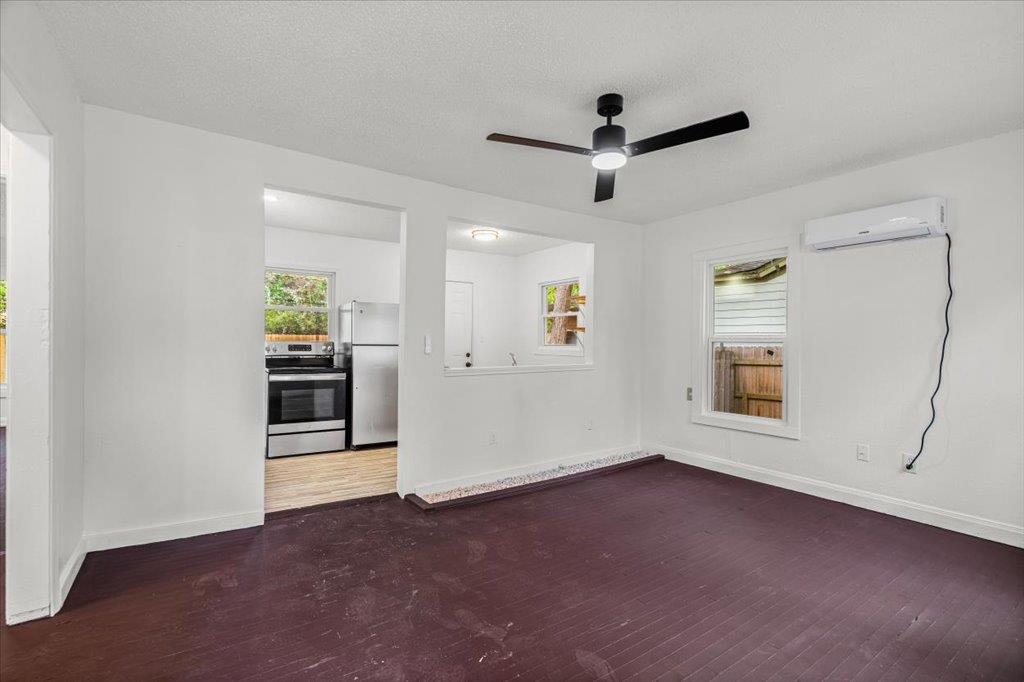 2206 Rountree Dr, Austin, TX 78722