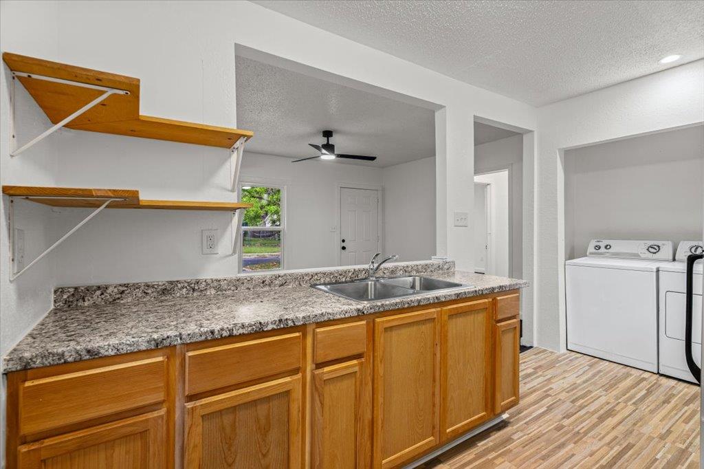2206 Rountree Dr, Austin, TX 78722